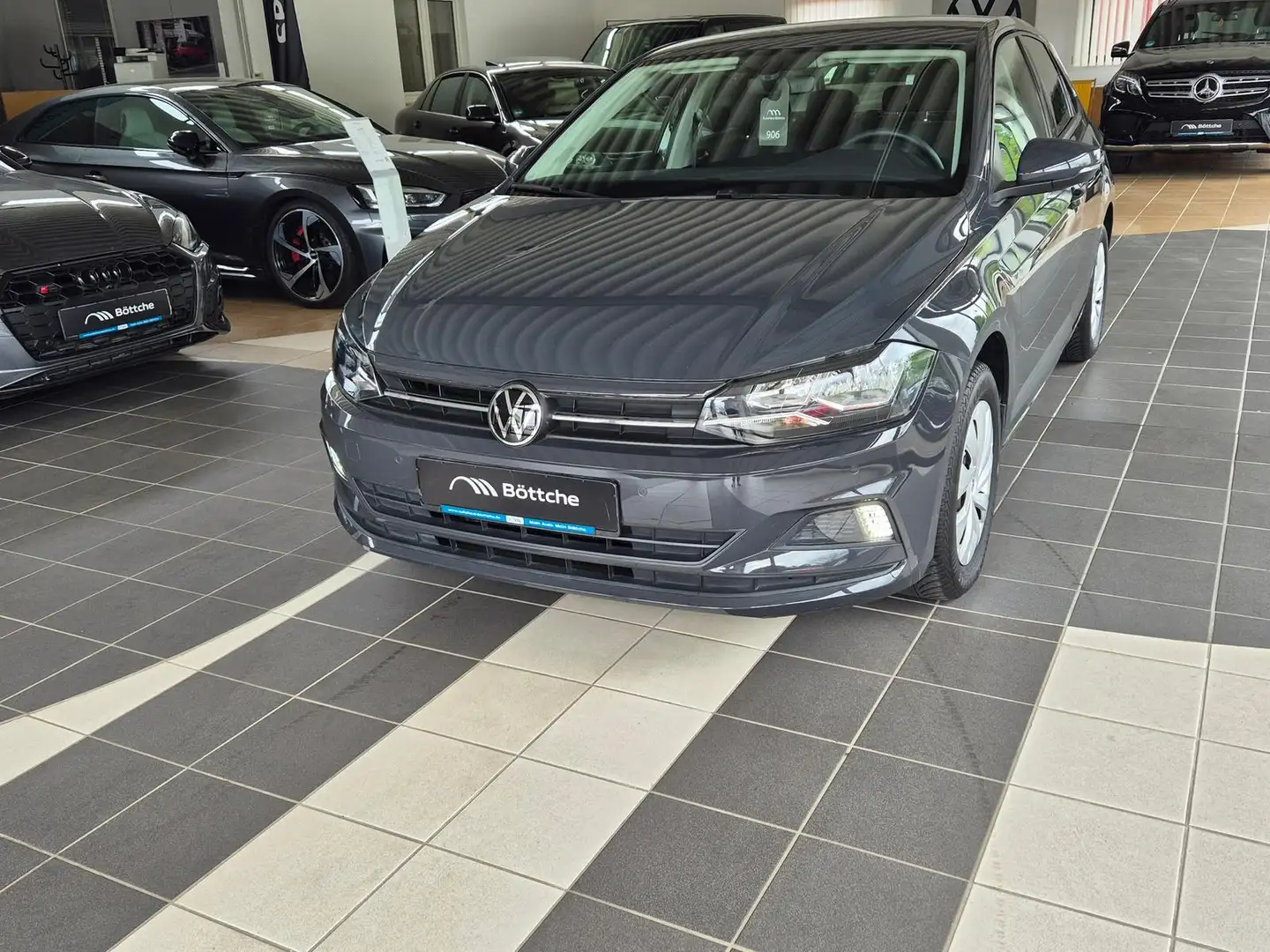 Volkswagen Polo Android Auto / PDC / DAB / SHZ / Allwetter Gris - 1