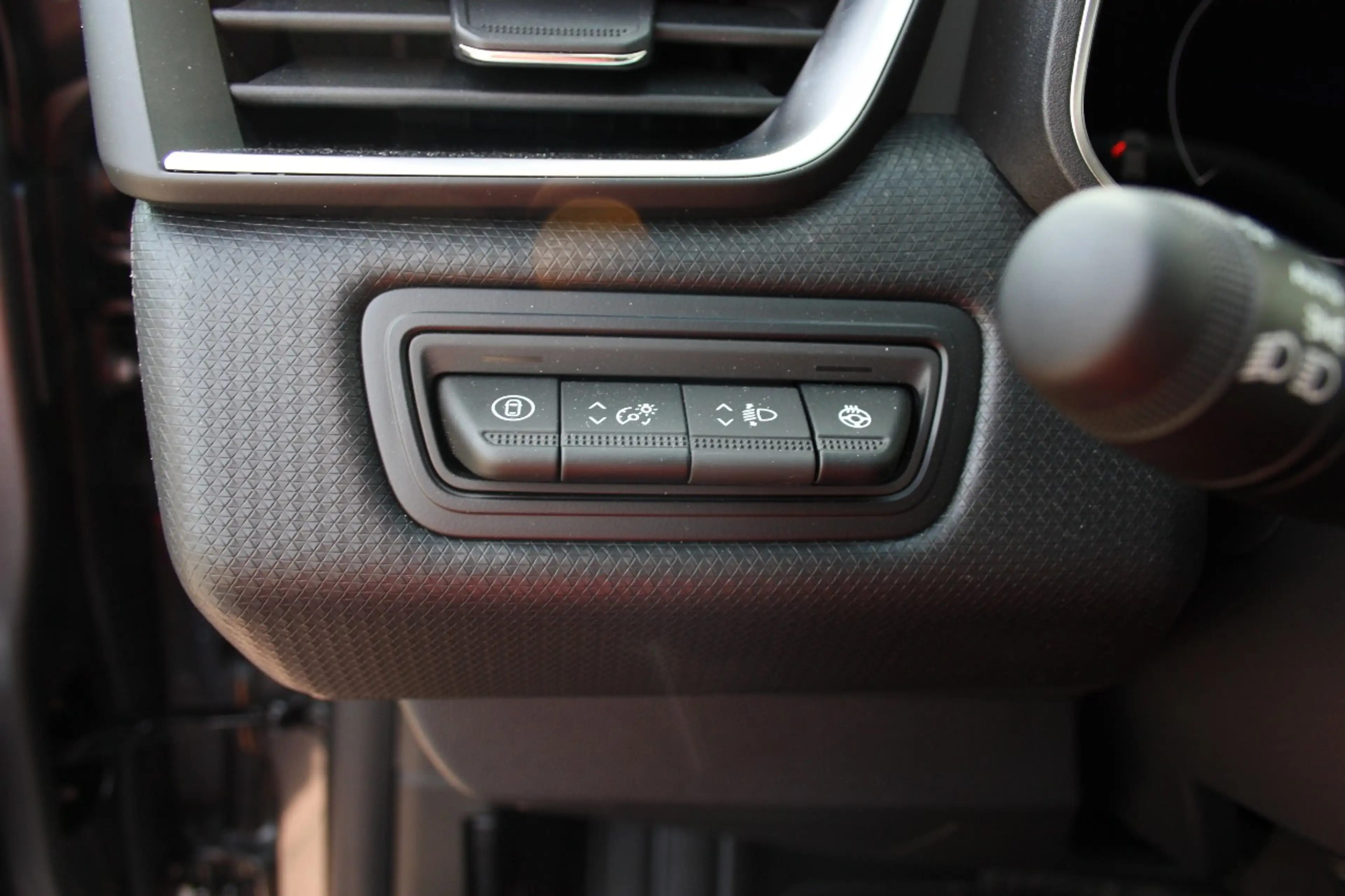 Mitsubishi Colt TOP Hybrid, OZ Felge,Tieferlegung, LED,360° — photo 10