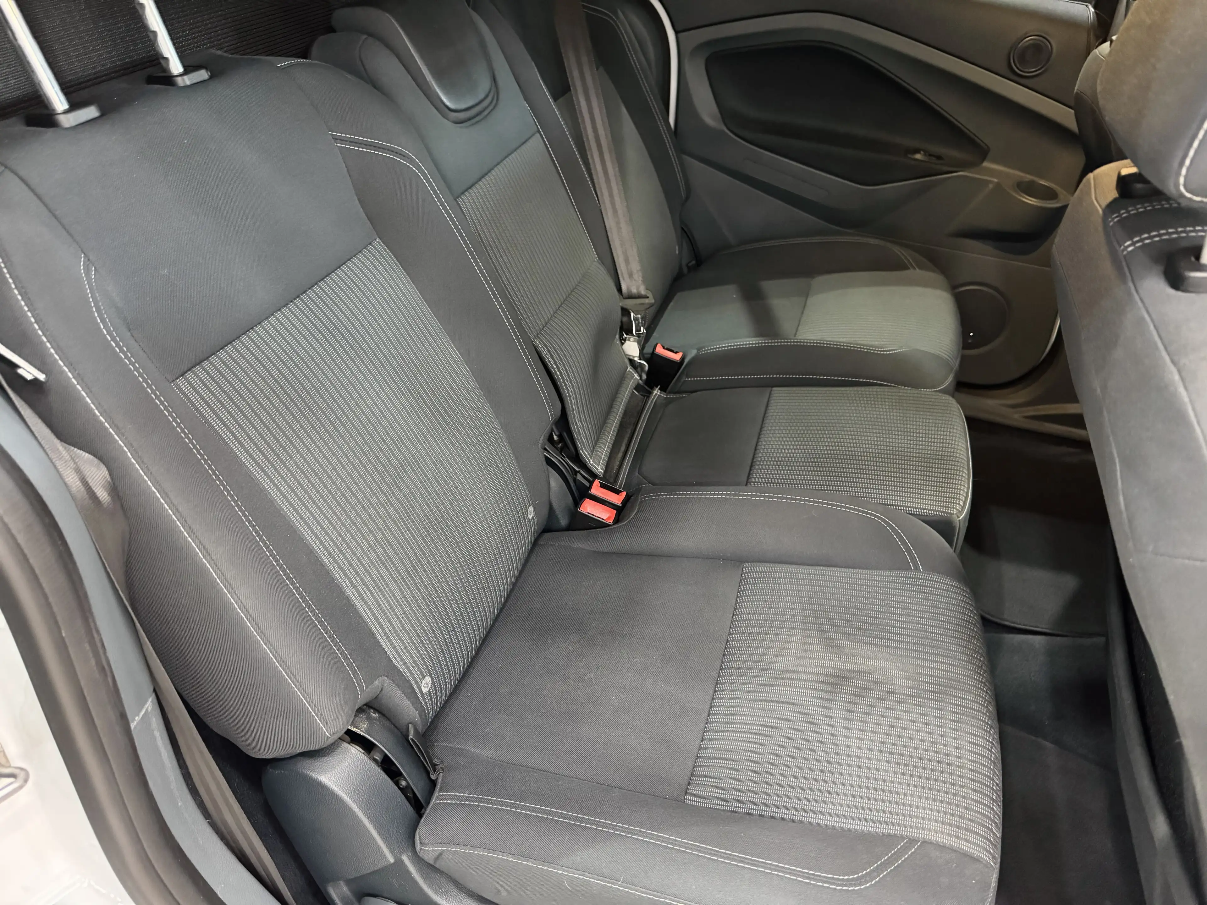 Ford Grand C-Max Titanium*Zahnriemen/2023*NAVI*Sitzhz*Tempo*Sony — photo 9