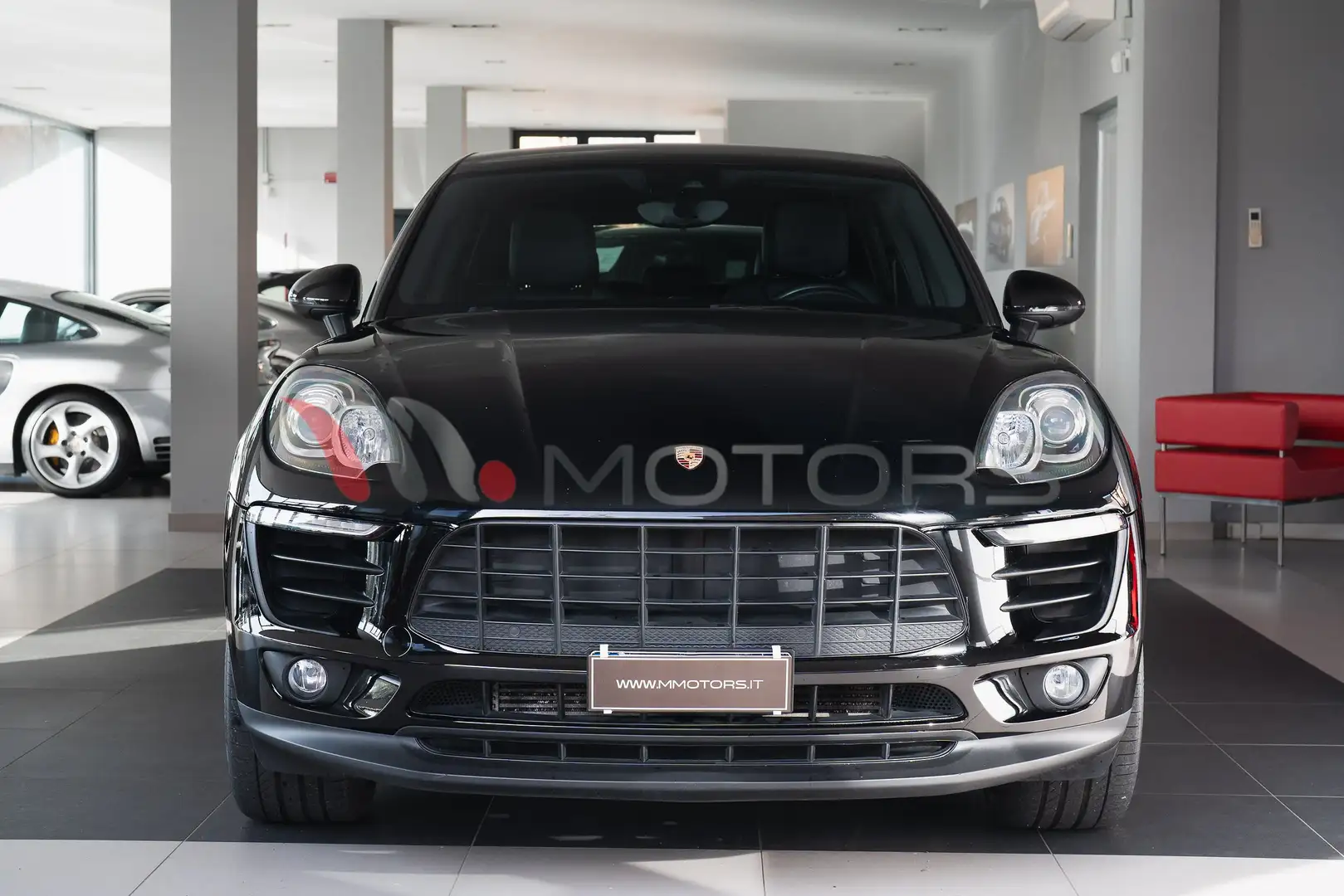 Porsche Macan 2.0 252 CV PDK *UNICO PROPRIETARIO* Nero - 2
