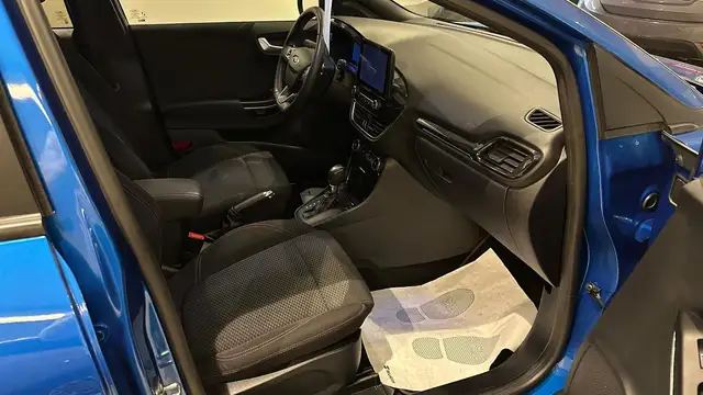 Ford Puma view 13