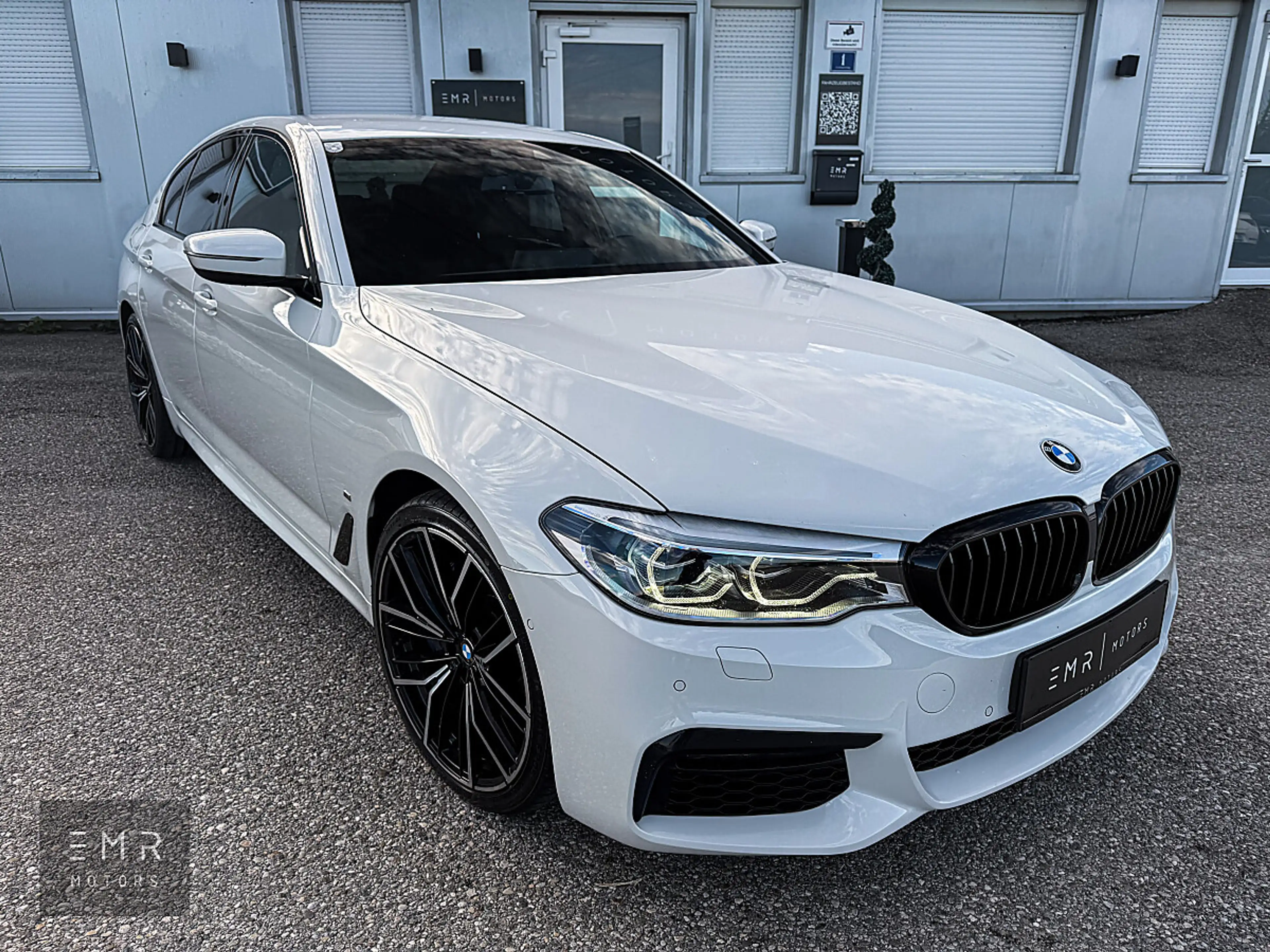 BMW 530 e M-SPORTPAKET, ADAPTIVE LED, ACC, KEYLESS, DIG... — photo 7