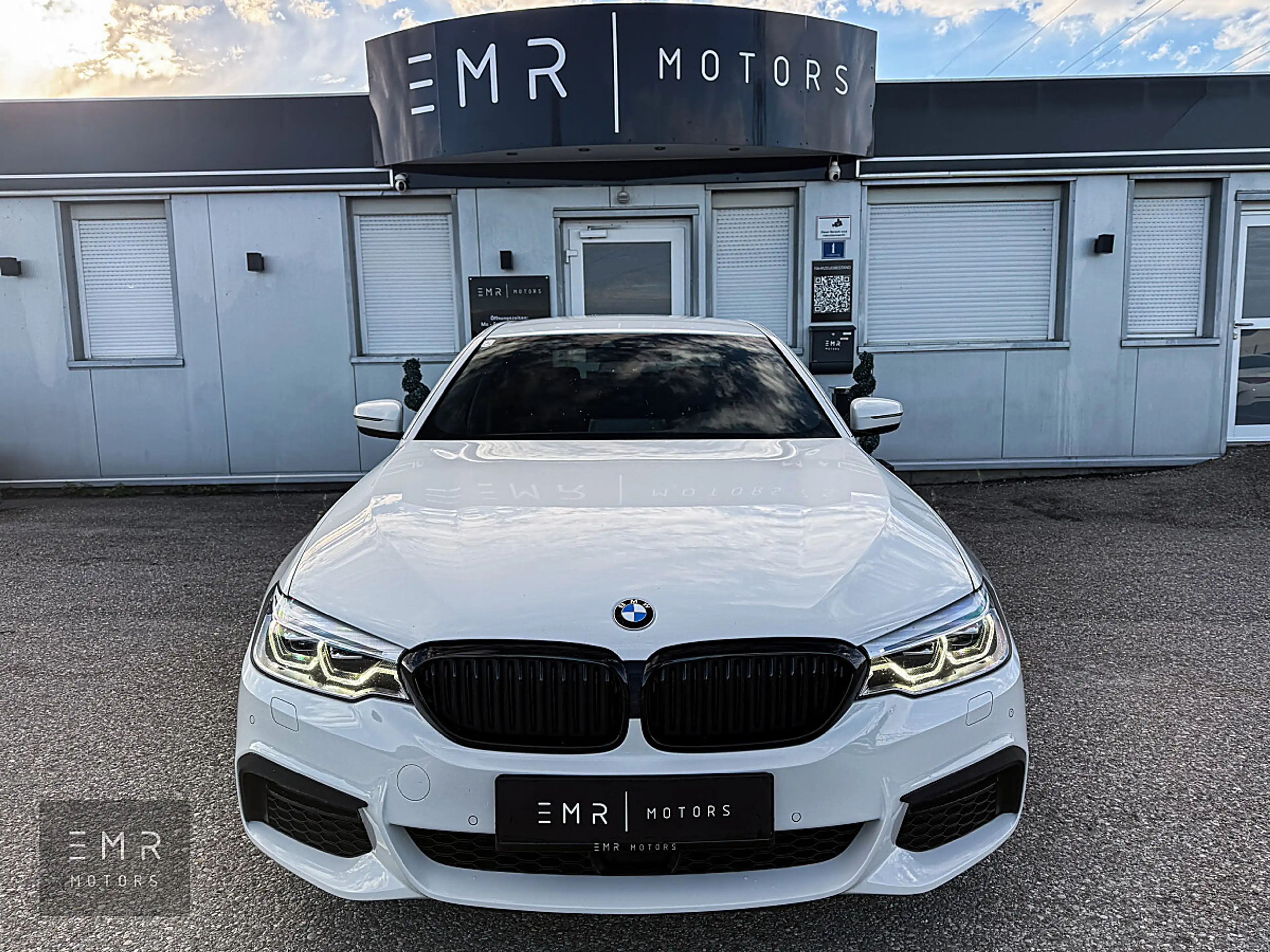 BMW 530 e M-SPORTPAKET, ADAPTIVE LED, ACC, KEYLESS, DIG... — photo 5