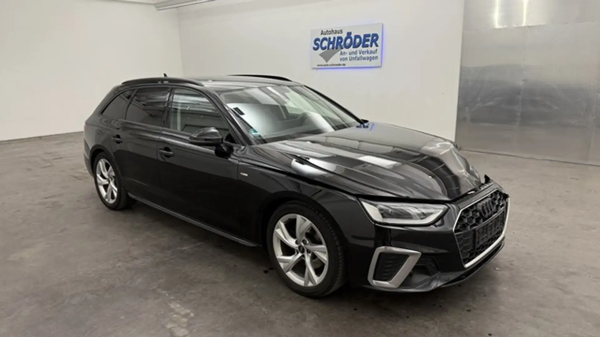 Audi A4 Avant 35 TDI S-line Aut. *Kamera*ACC*Navi* Schwarz - 1