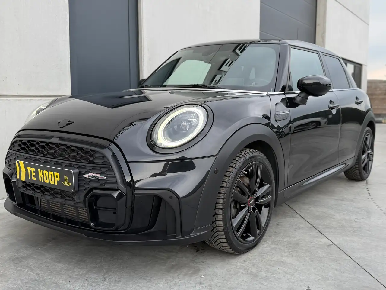 MINI One JCW Pack * CarPlay * Head-Up Display * Comfort Access * Parkeerassistent * Stoelverwarming, миниатюра 5