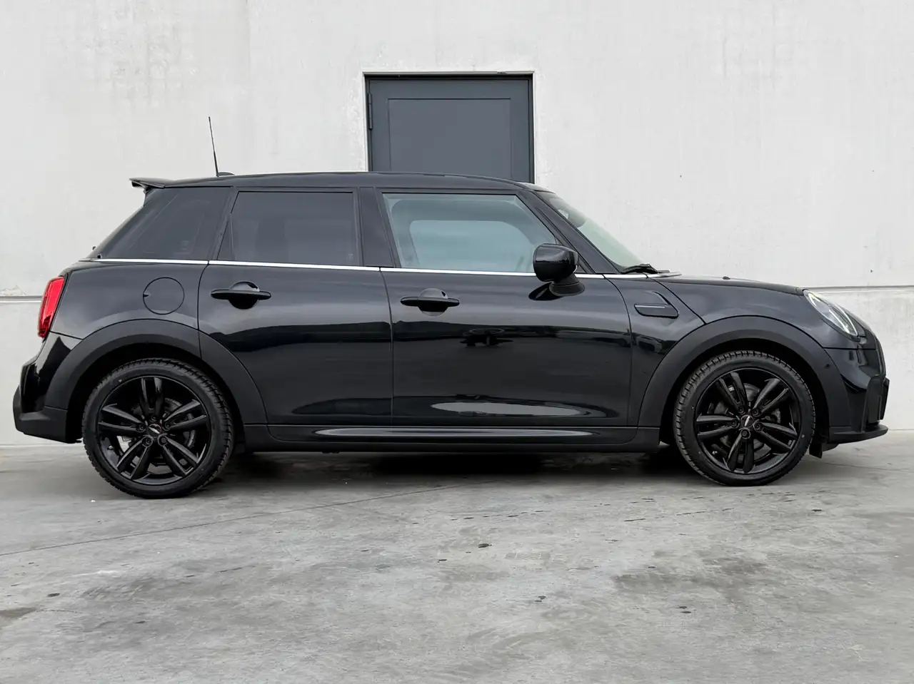 MINI One JCW Pack * CarPlay * Head-Up Display * Comfort Access * Parkeerassistent * Stoelverwarming, миниатюра 3