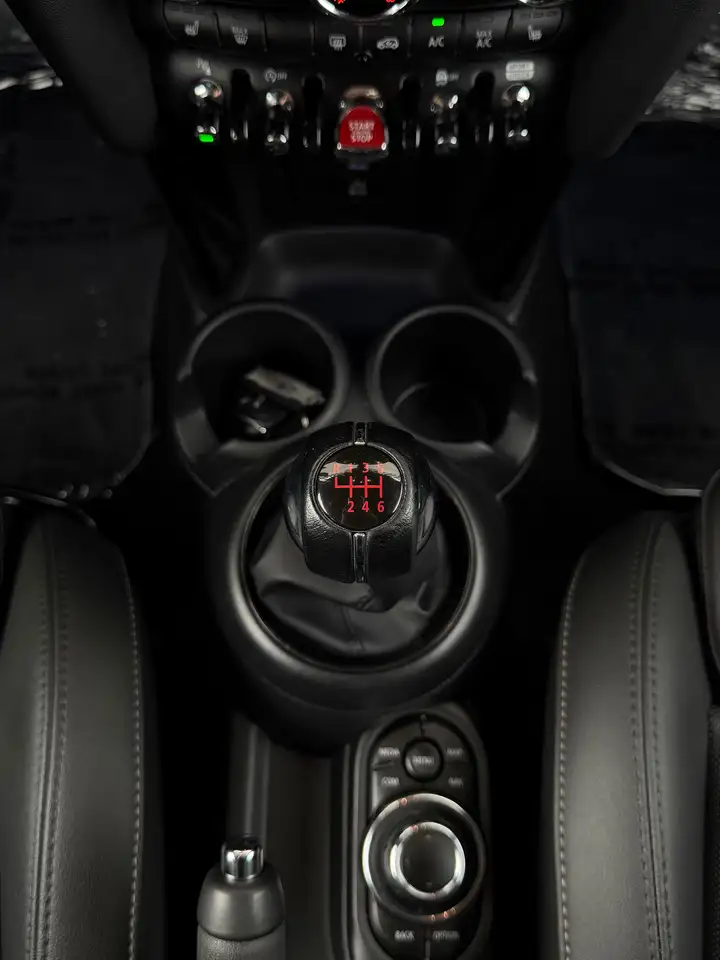 MINI One JCW Pack * CarPlay * Head-Up Display * Comfort Access * Parkeerassistent * Stoelverwarming, миниатюра 19