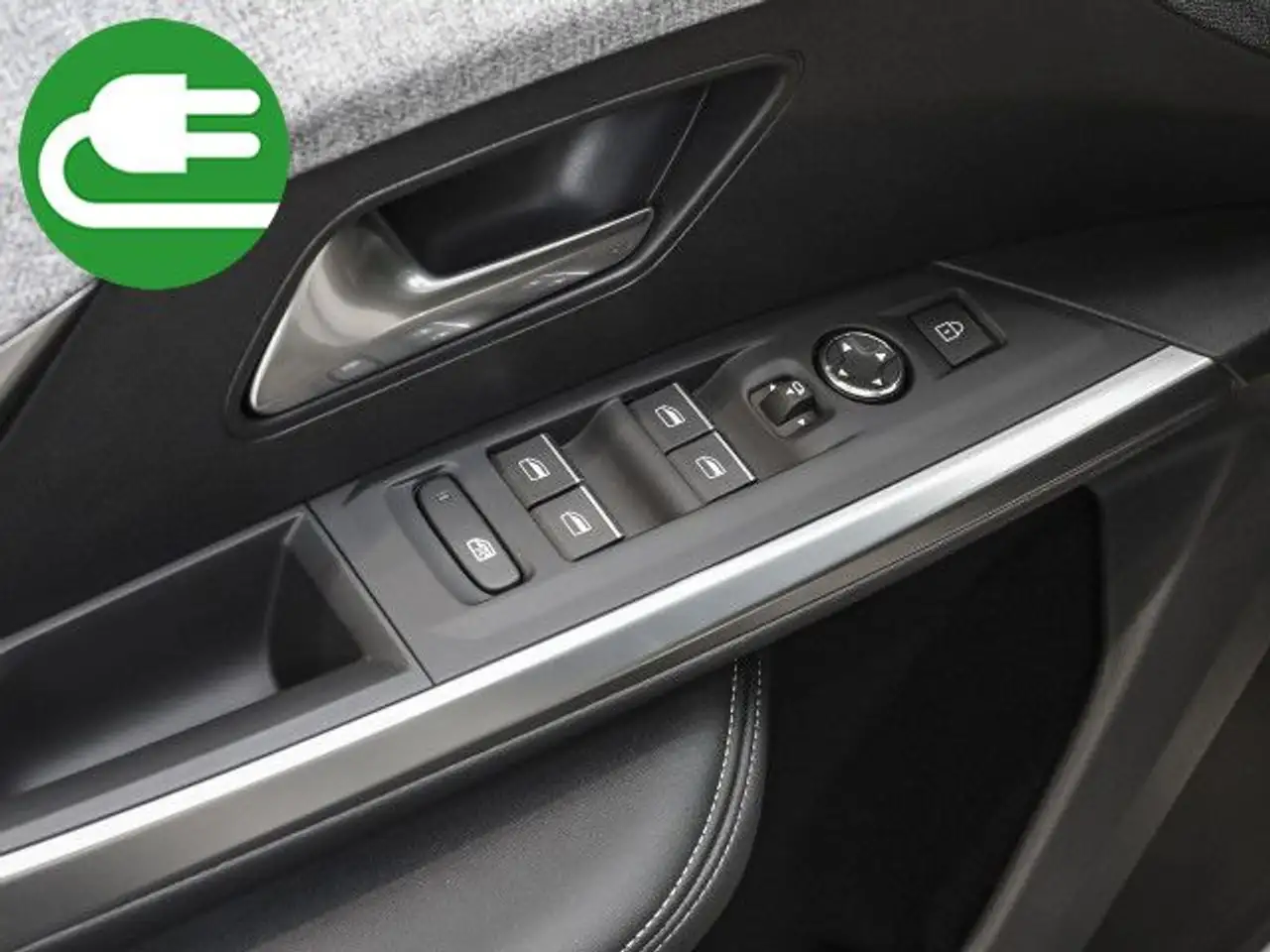 Peugeot 3008 E- GT Bluetooth Navi LED Vollleder Klima 14