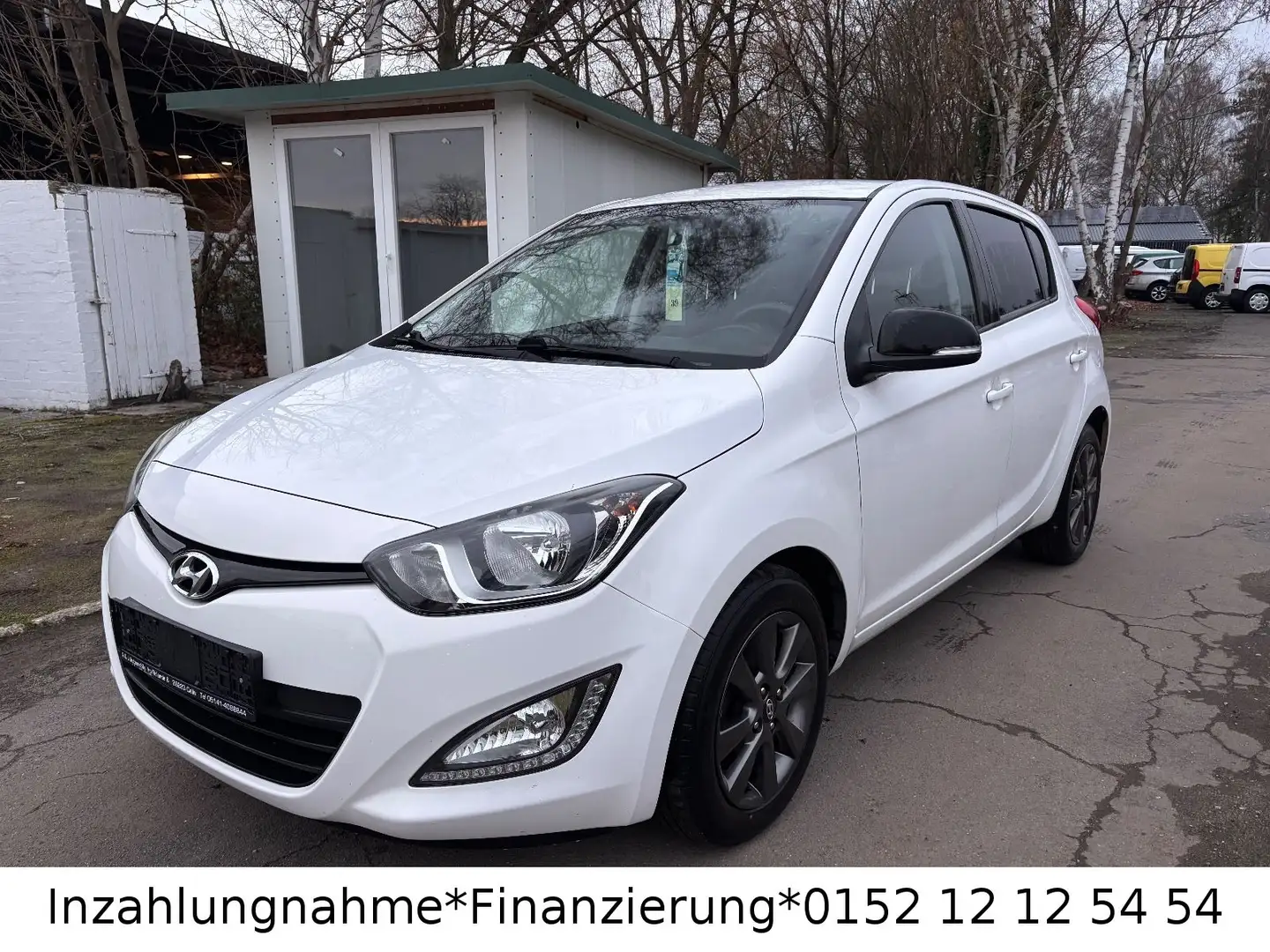 Hyundai i20 FIFA World Cup Edition Blanc - 2