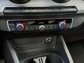 Audi Q2 40 TFSI Q ADVANCED MATRIX AHK LM18 ST.HEIZ OP Silber - thumbnail 18