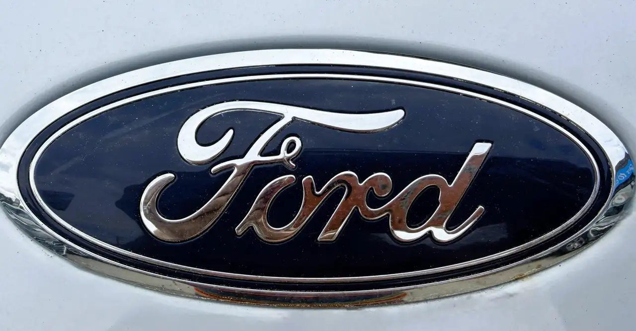 Ford Escape снимка Ford Escape