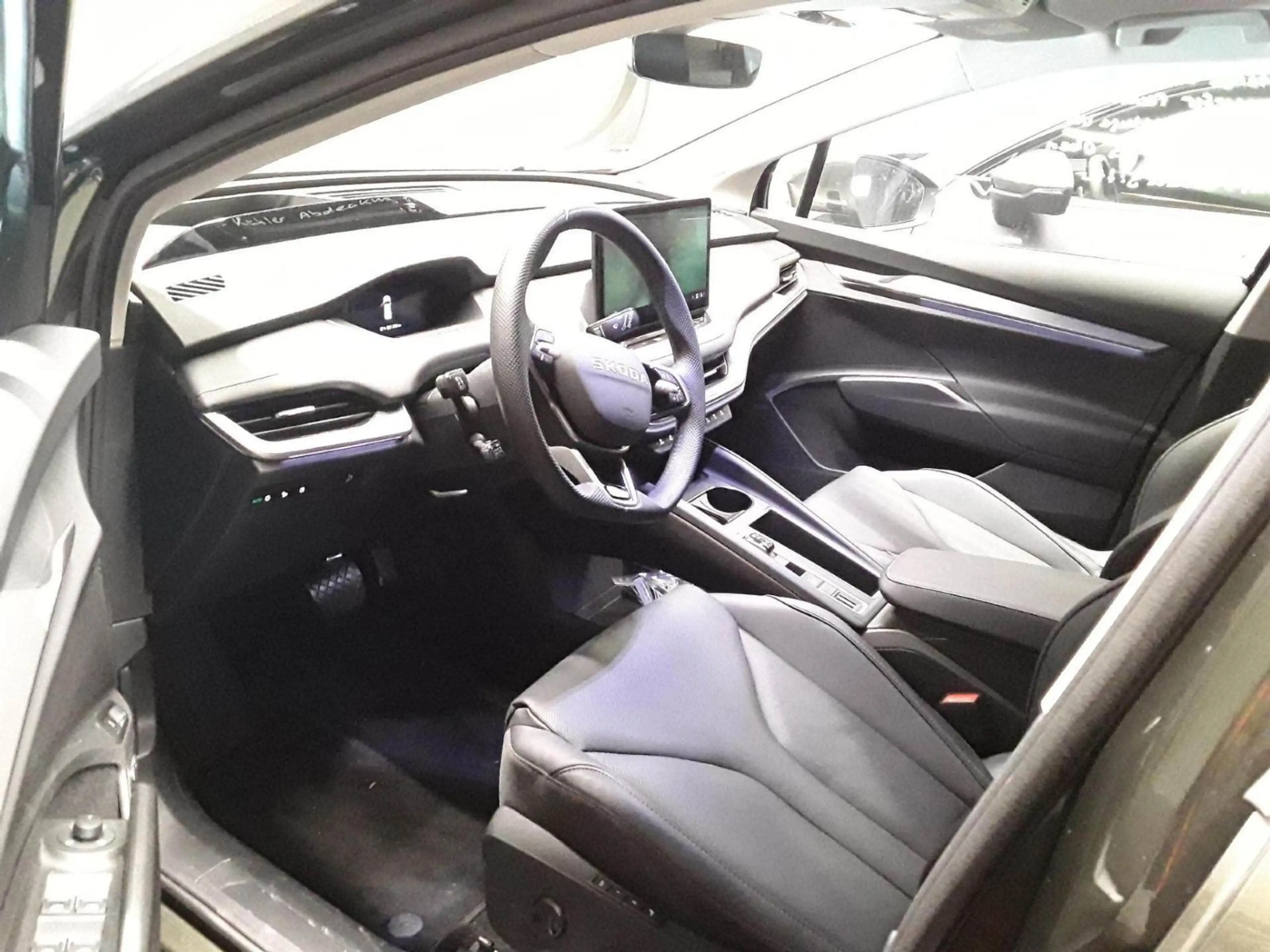 Skoda Enyaq 85x SUITE Soul MAXX MATRIX+NAV+AHK+HuD+360 — photo 3