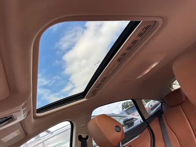BMW 4 Series view 10