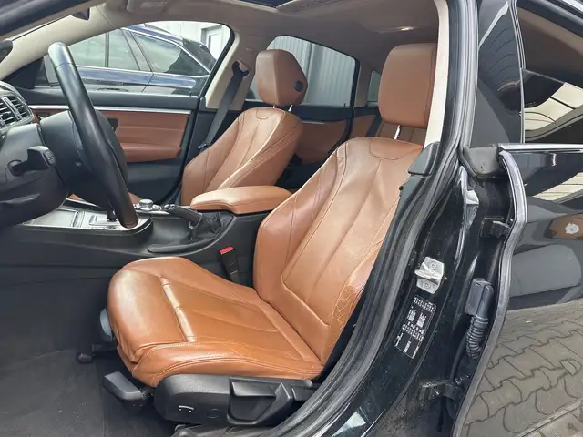 BMW 4 Series view 9