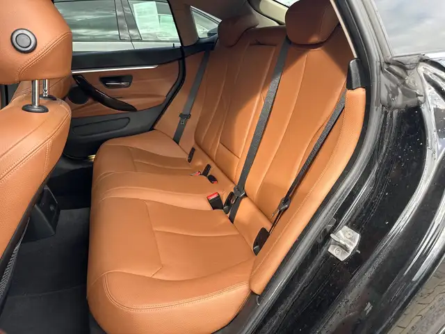 BMW 4 Series view 11