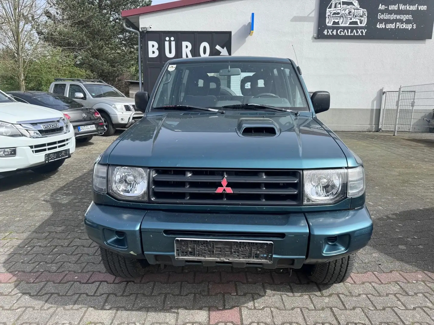 Mitsubishi Pajero TD Classic 2500 Zielony - 1