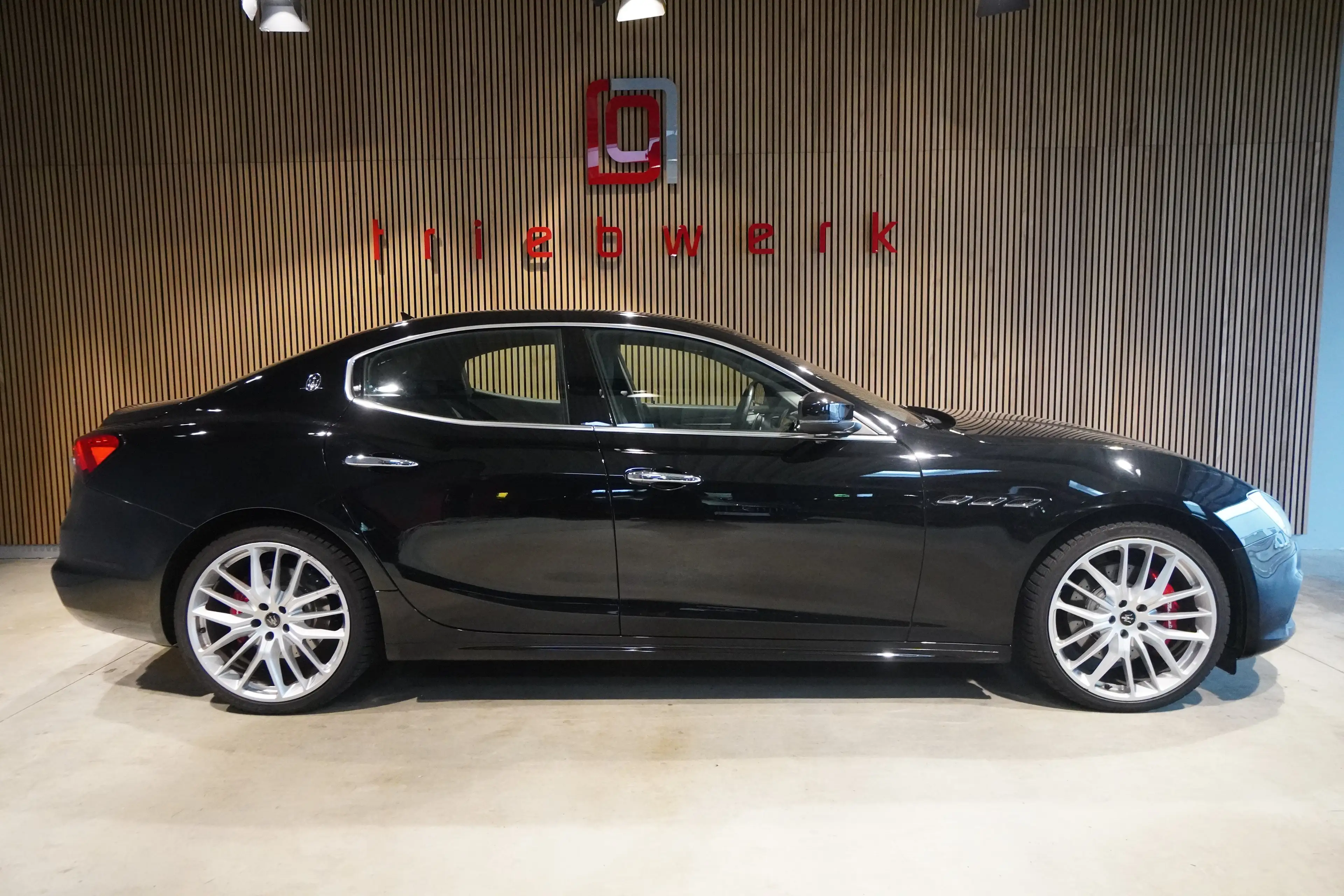 Maserati Ghibli Ghibli S Q4 GranSport-Facelift-U-frei-BRD-21 "