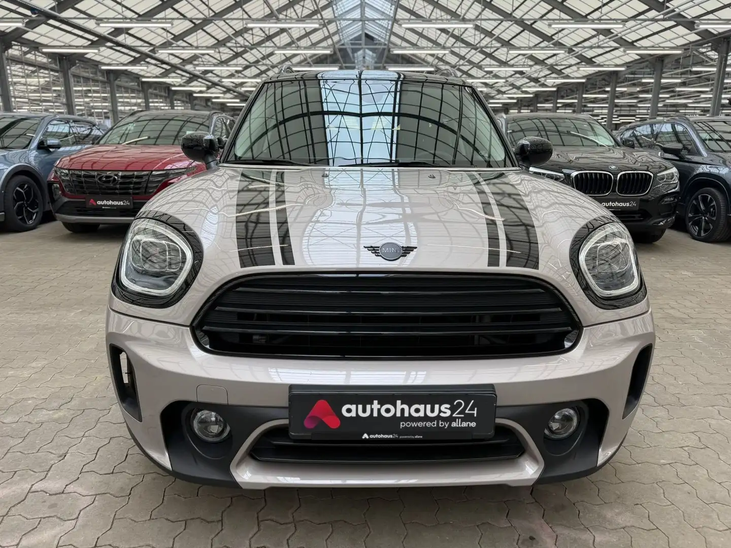 MINI Cooper Countryman COUNTRYMAN Cooper Classic Trim|Navi|Kamera|LED Grijs - 2