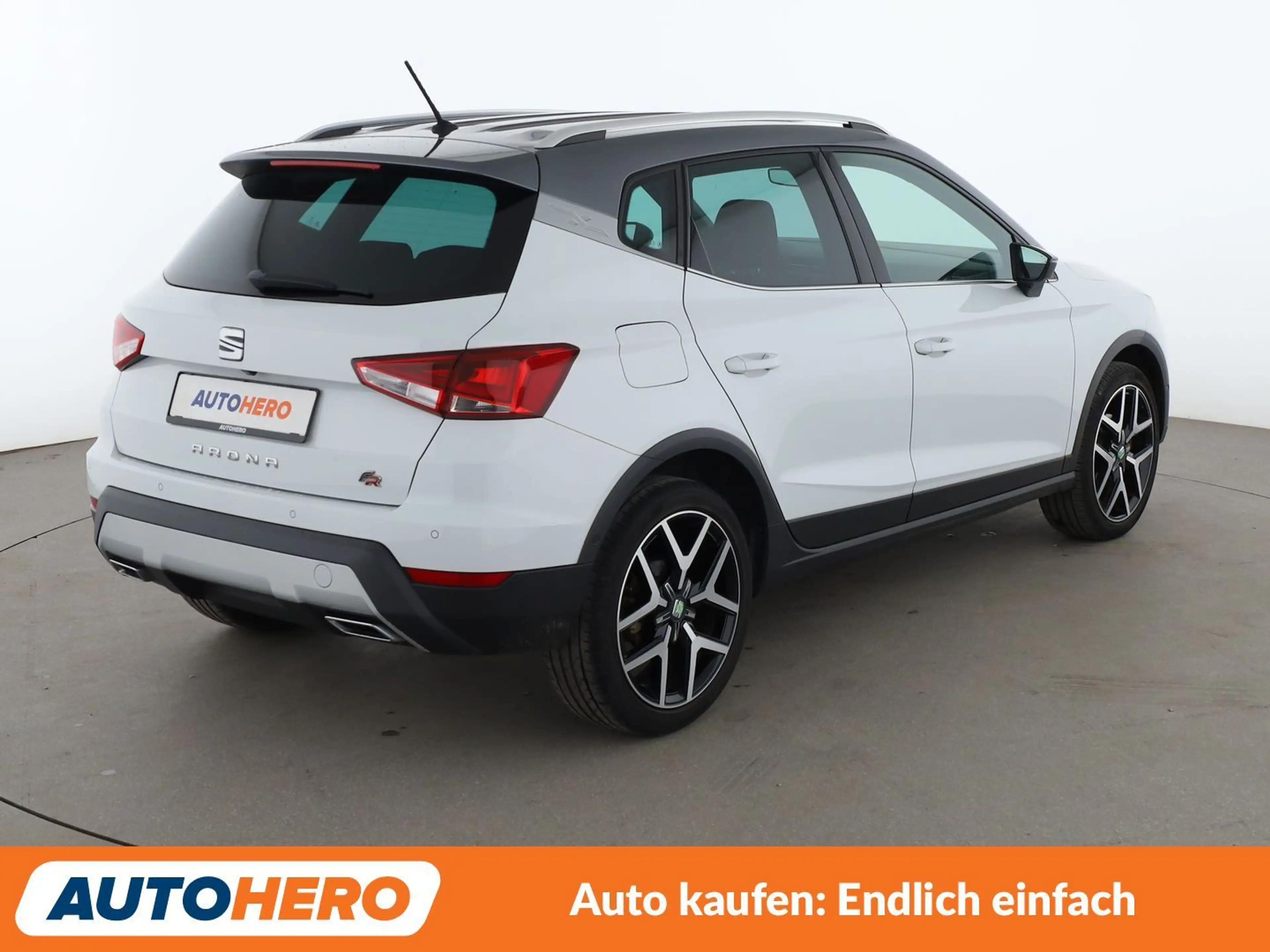 SEAT Arona 1.0 TSI FR — photo 6