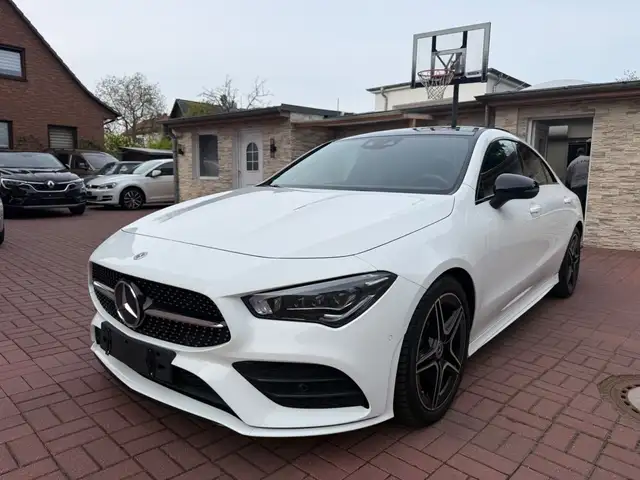 Mercedes-Benz CLA 180 AMG PAKET+ NIGHT PAKET+PANO+WIDESCREEN
