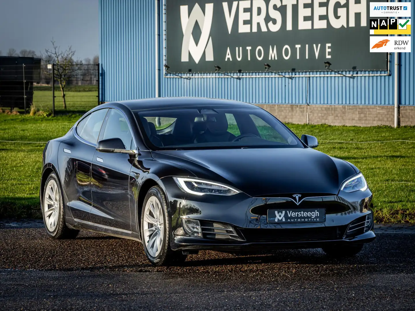 Tesla Model S 75D Base|Autopilot|Luchtvering|Panoramadak Zwart - 1