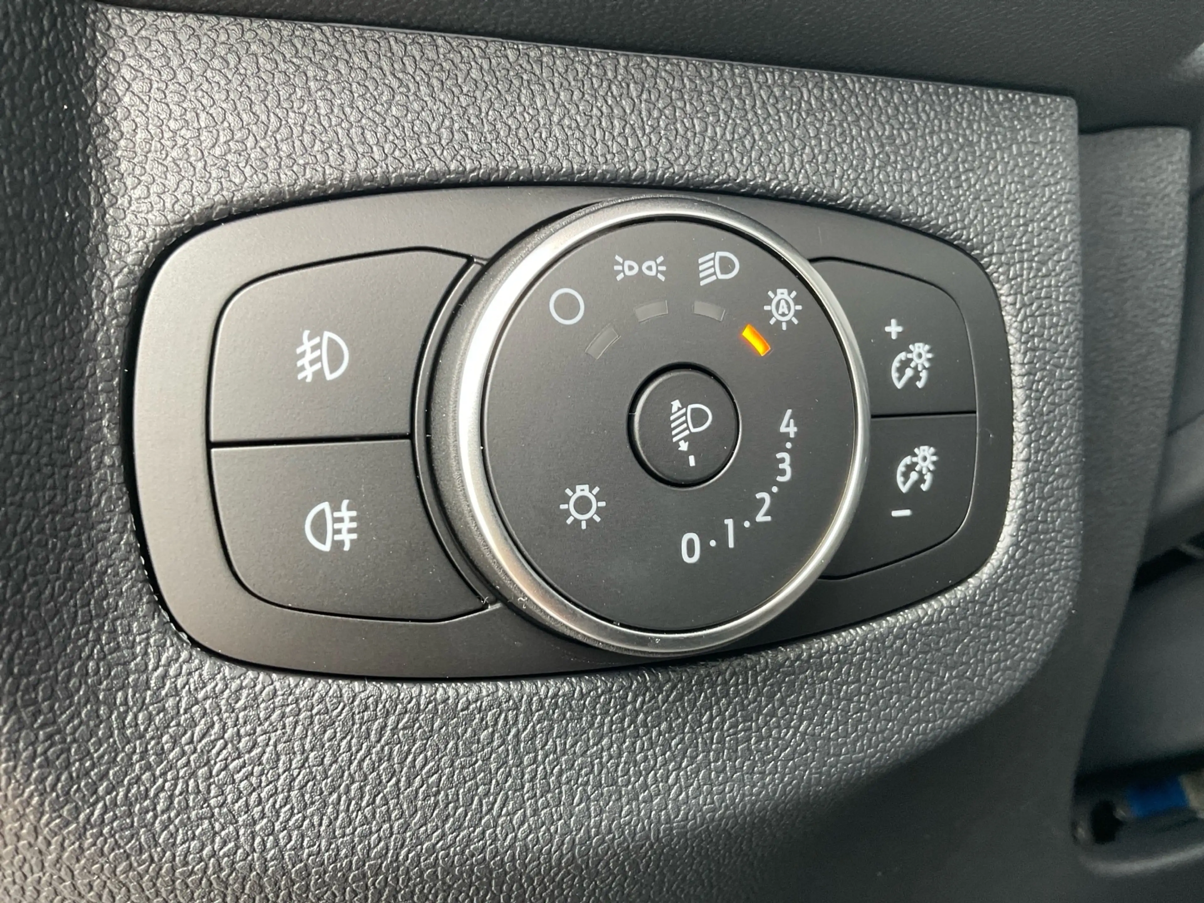 Ford Transit Courier Trend Automatik LAGERABVERKAUF — photo 12