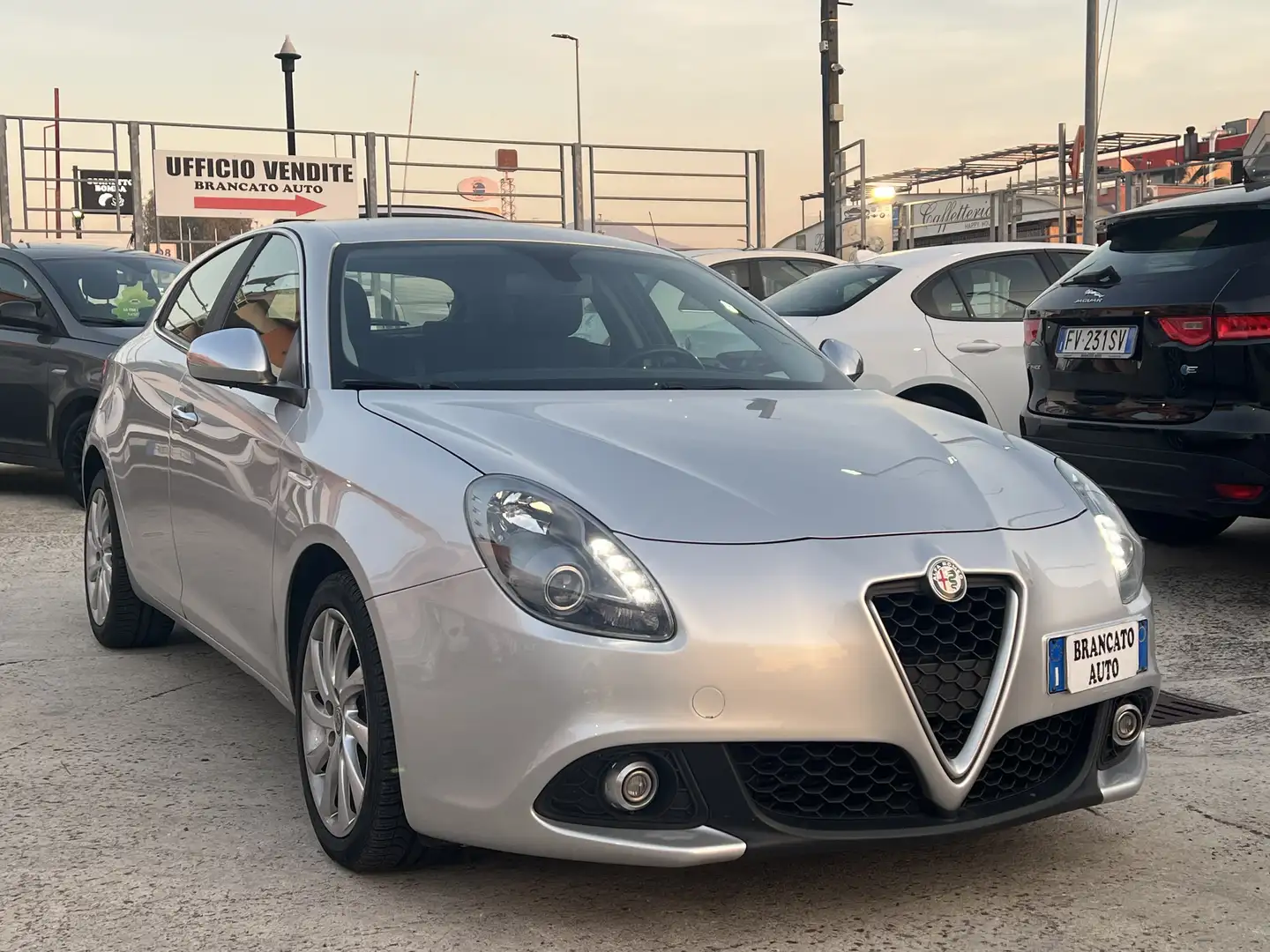Alfa Romeo Giulietta Giulietta 1.6 jtdm Business 120cv tct Argento - 1