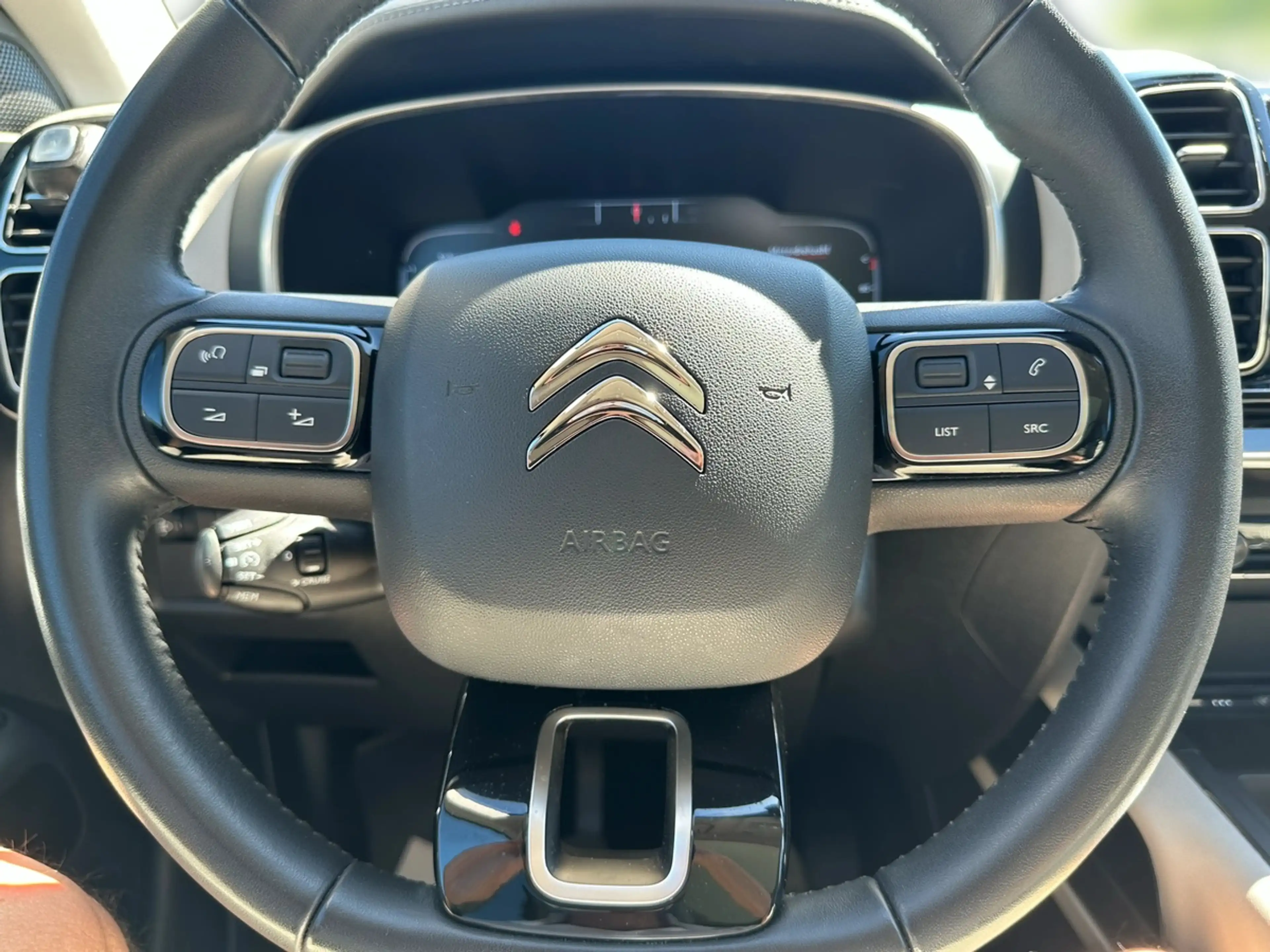 Citroen C5 Aircross C5 Aircross BlueHDI 130 S&S Feel — photo 11