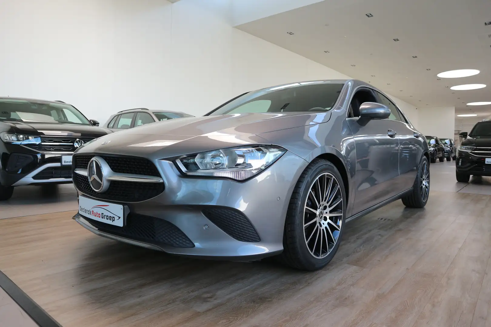 Mercedes-Benz CLA 180 BENZINE*GPS*CAMERA*SLECHTS 54.000KM*TOPWAGEN !!! Gris - 2