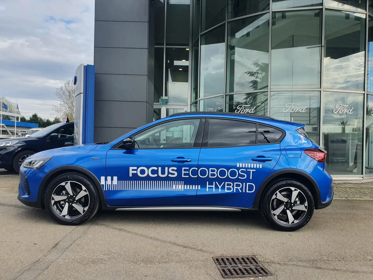 Ford Focus Active 1.0 Ecoboost 125CV Bleu - 2