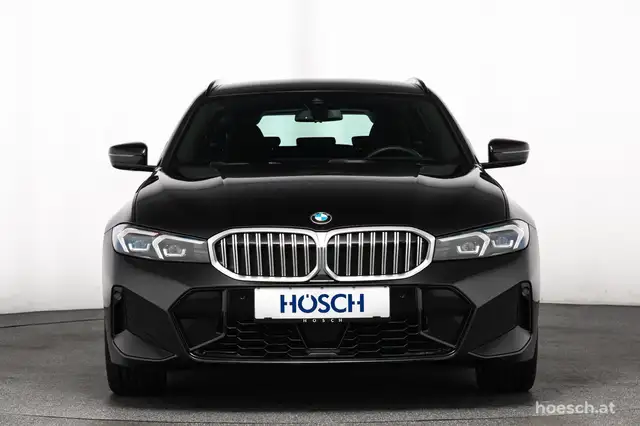 BMW 3 Series view 3