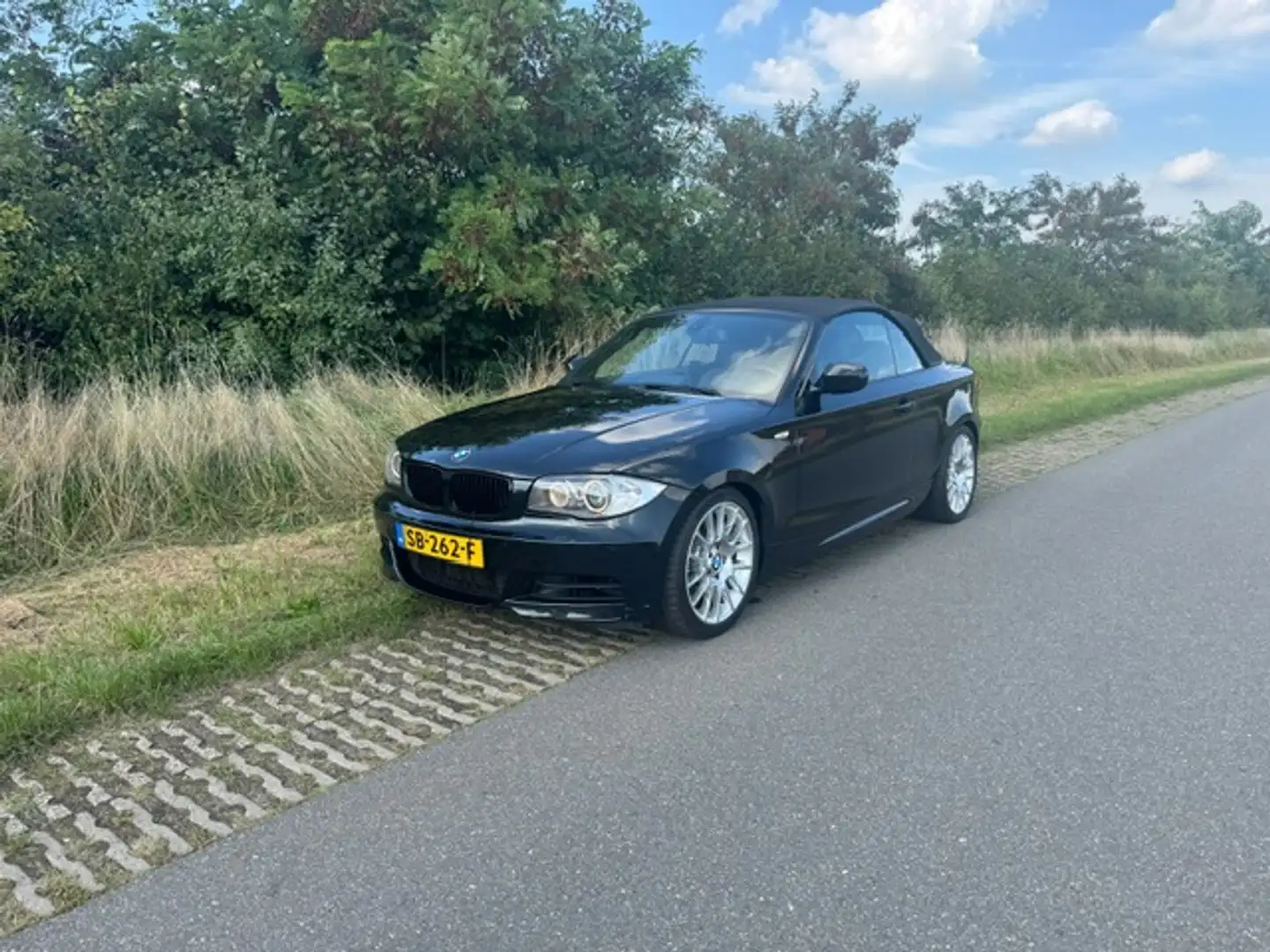 BMW 135 1-Serie (e87) 3.0 135I CABRIO AUT Zwart - 2