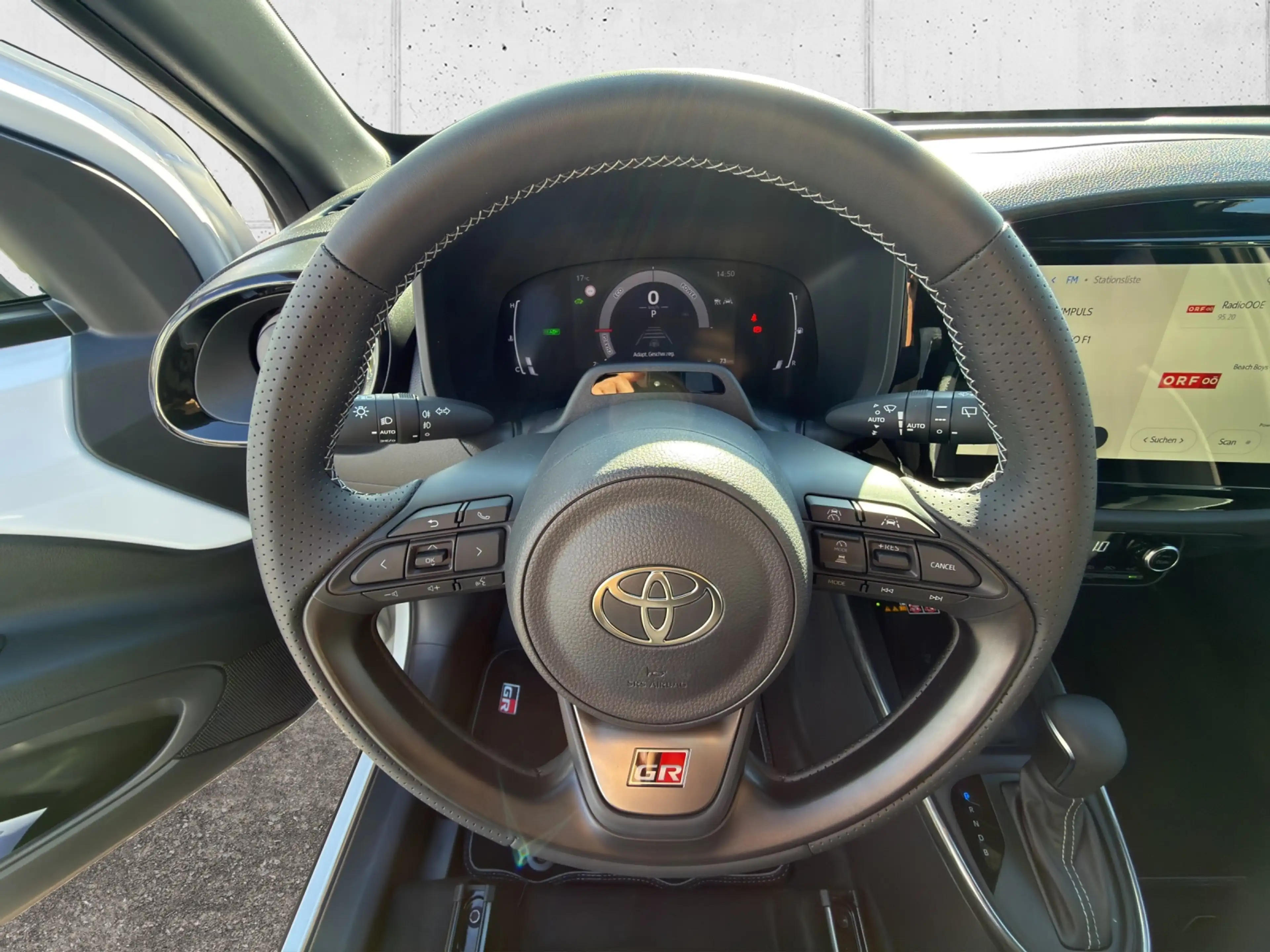Toyota Aygo X 1,5 VVT-i GR-S 5t. — photo 11