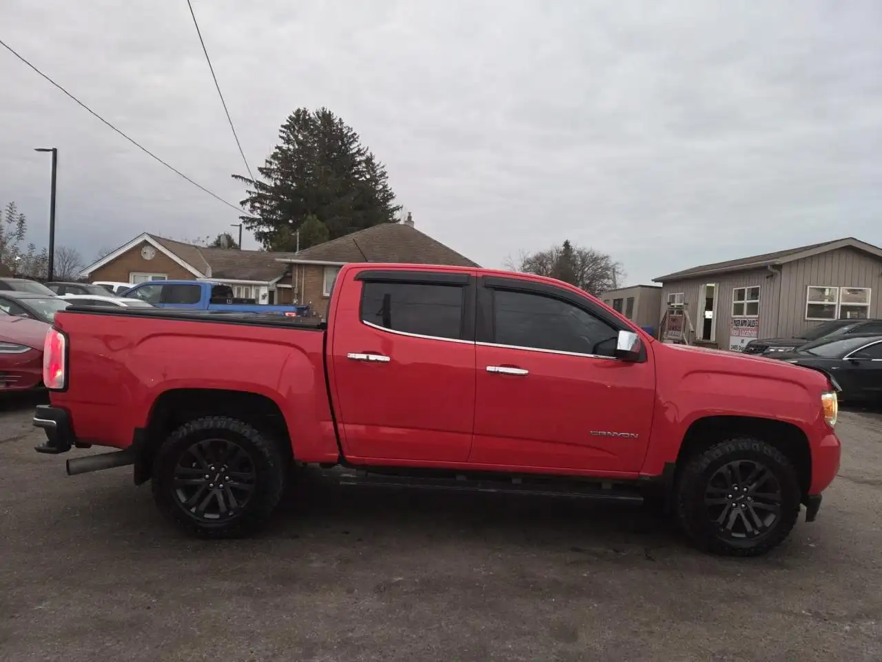 GMC Canyon снимка GMC Canyon