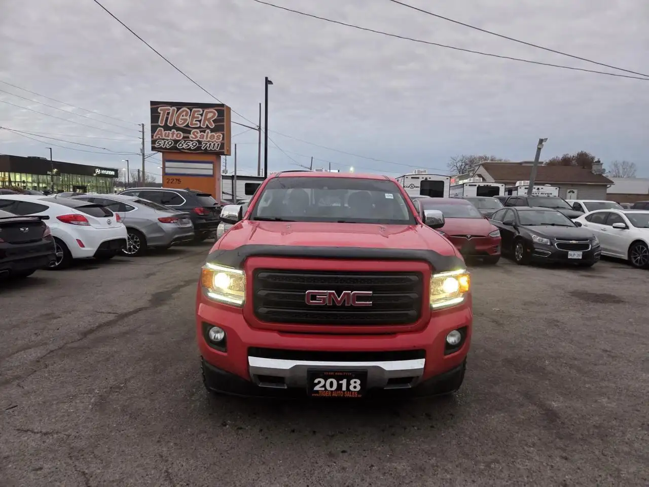 GMC Canyon снимка GMC Canyon