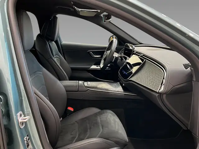 Mercedes-Benz E Class view 12