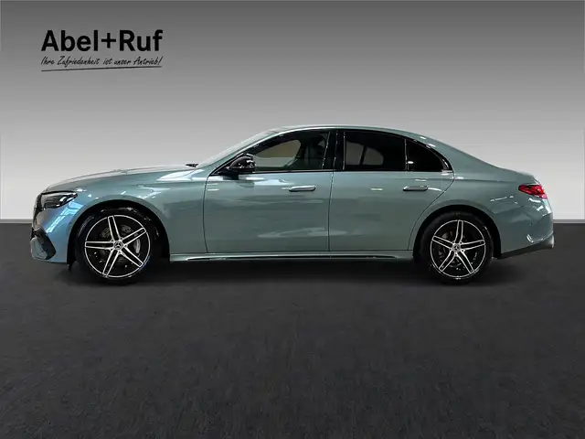Mercedes-Benz E Class view 5