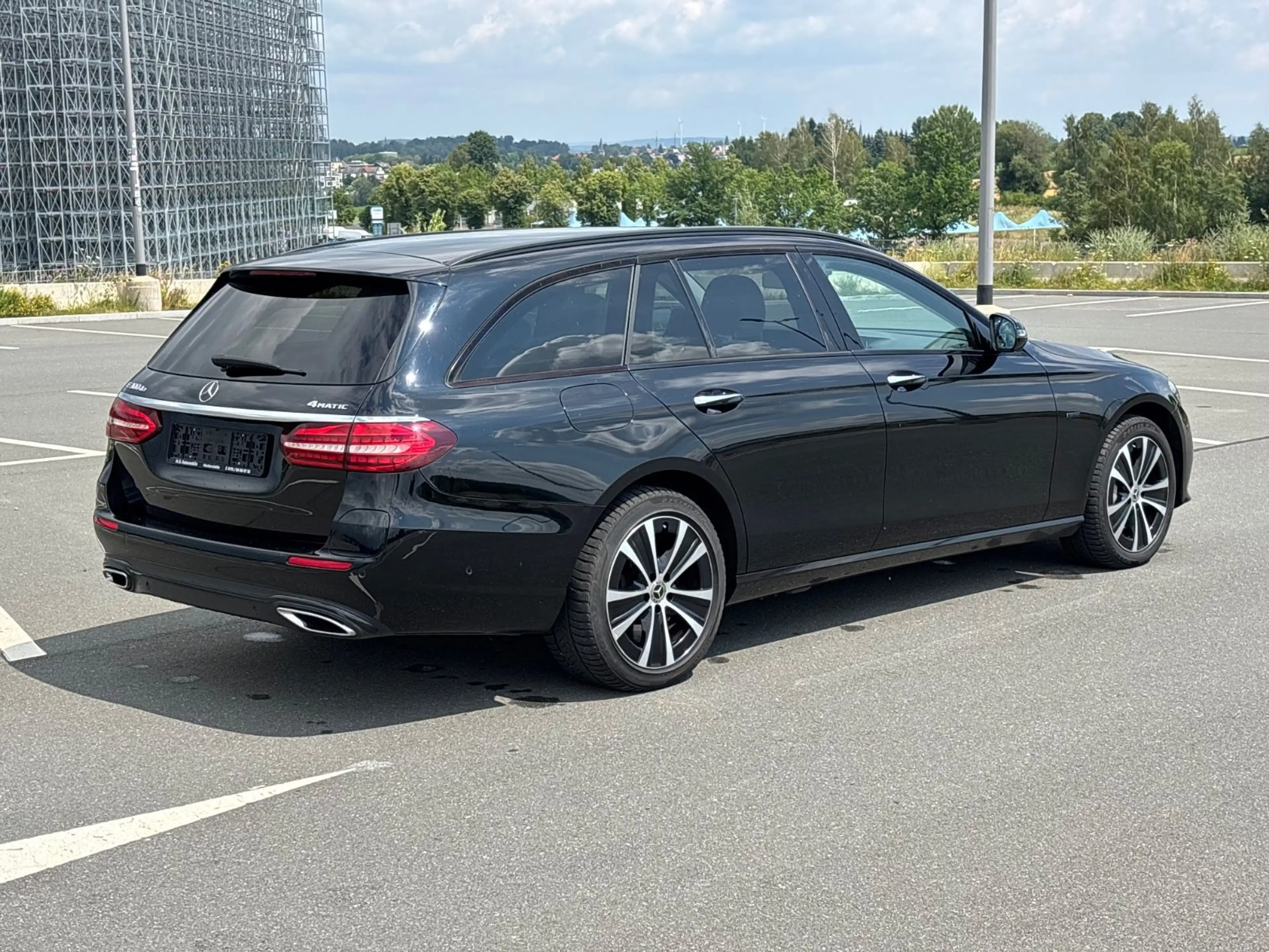 Mercedes-Benz E 300 de T-Modell 4Matic ALU 360 Grad Kamera — photo 8