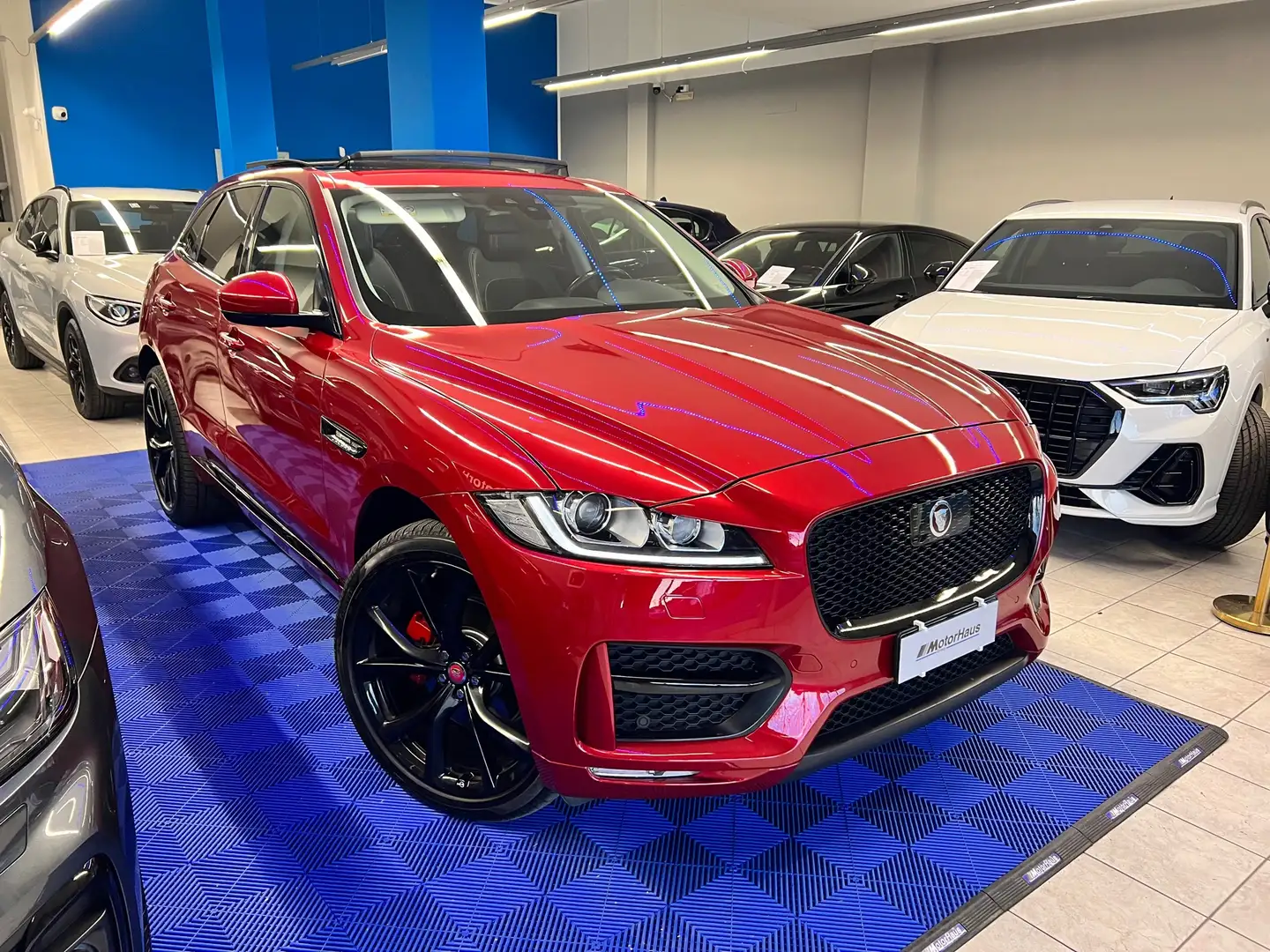 Jaguar F-Pace F-Pace SVR S 3.0 V6 R-Sport awd 340cv Akrapovic Rouge - 2