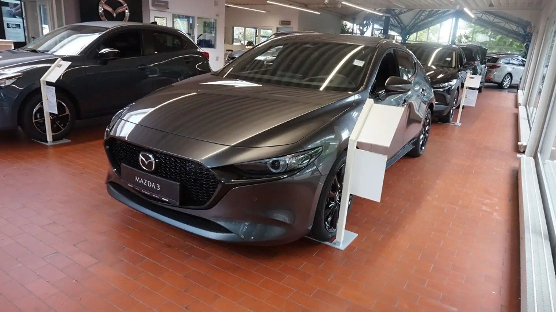 Mazda 3 2.0L e-SKYACTIV X 186ps Gris - 1
