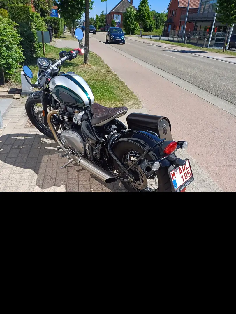 Triumph Bonneville Bobber zilver- groen Green - 2