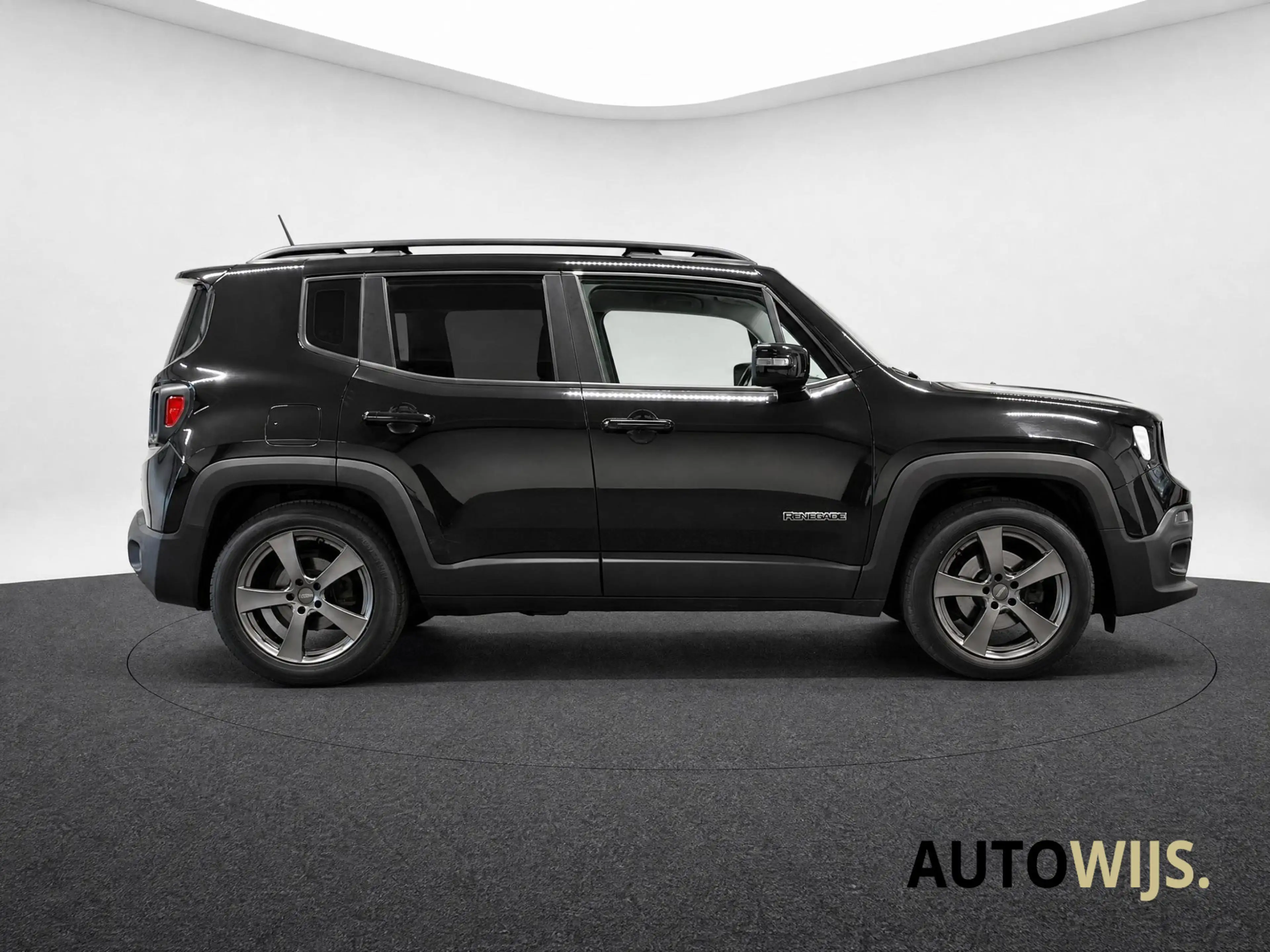 Jeep Renegade 1.4 MultiAir Freedom|TREKHAAK|NAVI|PDC|LM-VELG|NL — photo 17