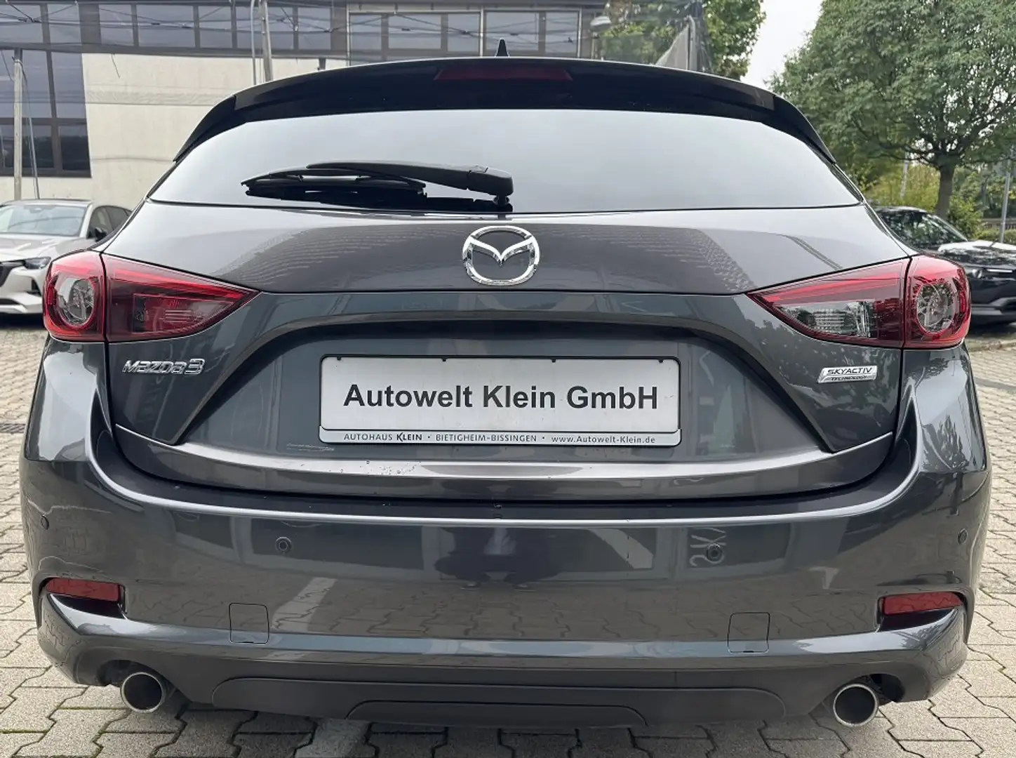 Mazda 3 SKYACTIV-G 120 6GS AL-EXCLUSIVE AHK Grau - 2