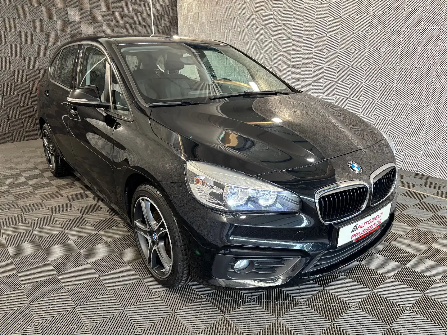 BMW 218 *ADVANTAGE*SHZ-LED-KLIMA.A-LM Noir - 1