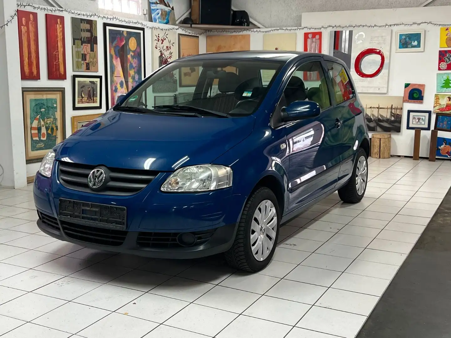 Volkswagen Fox Basis Blau - 1