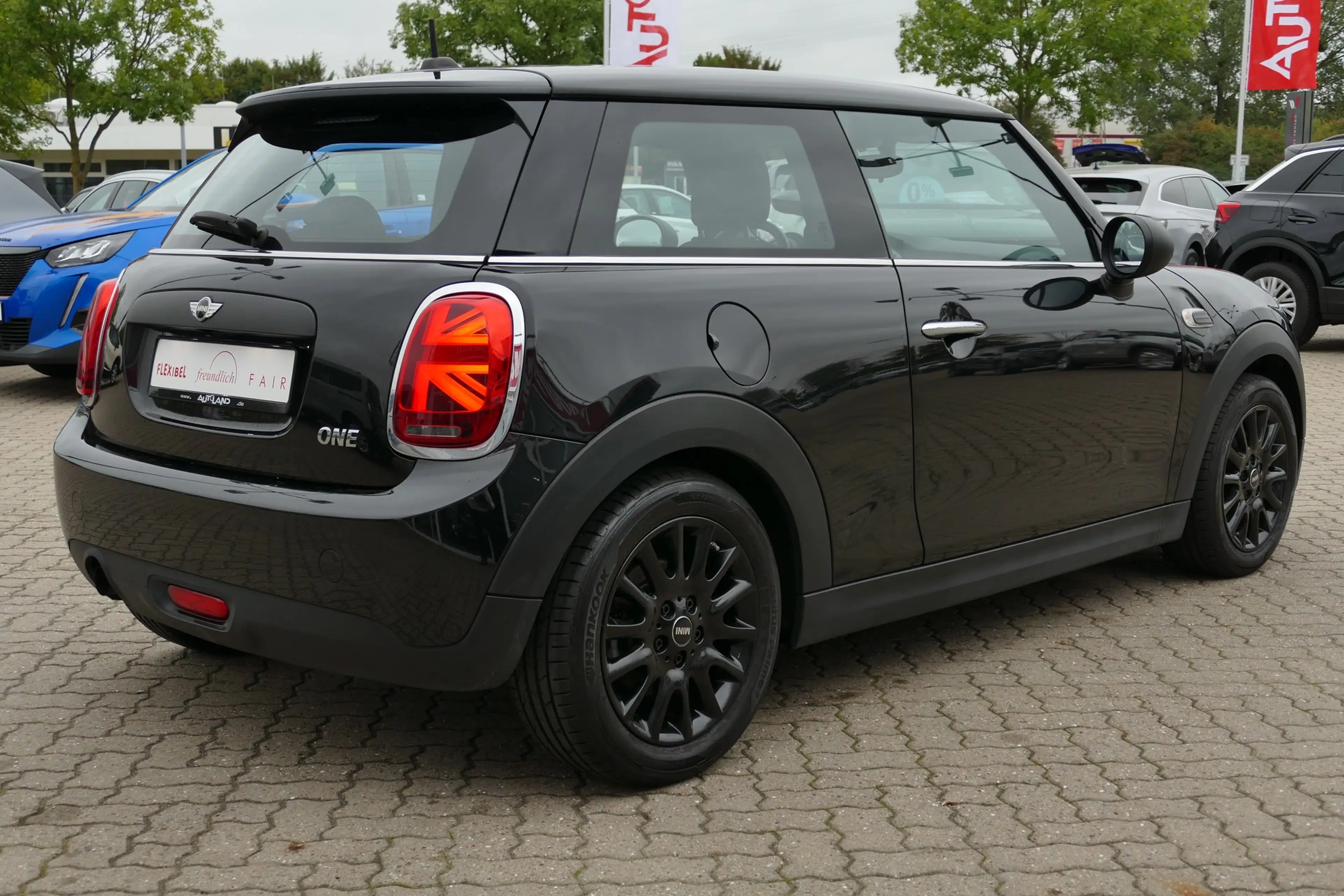 MINI One Mini 1.2 One Blackyard Keyless-Go Sitzheizung — photo 5