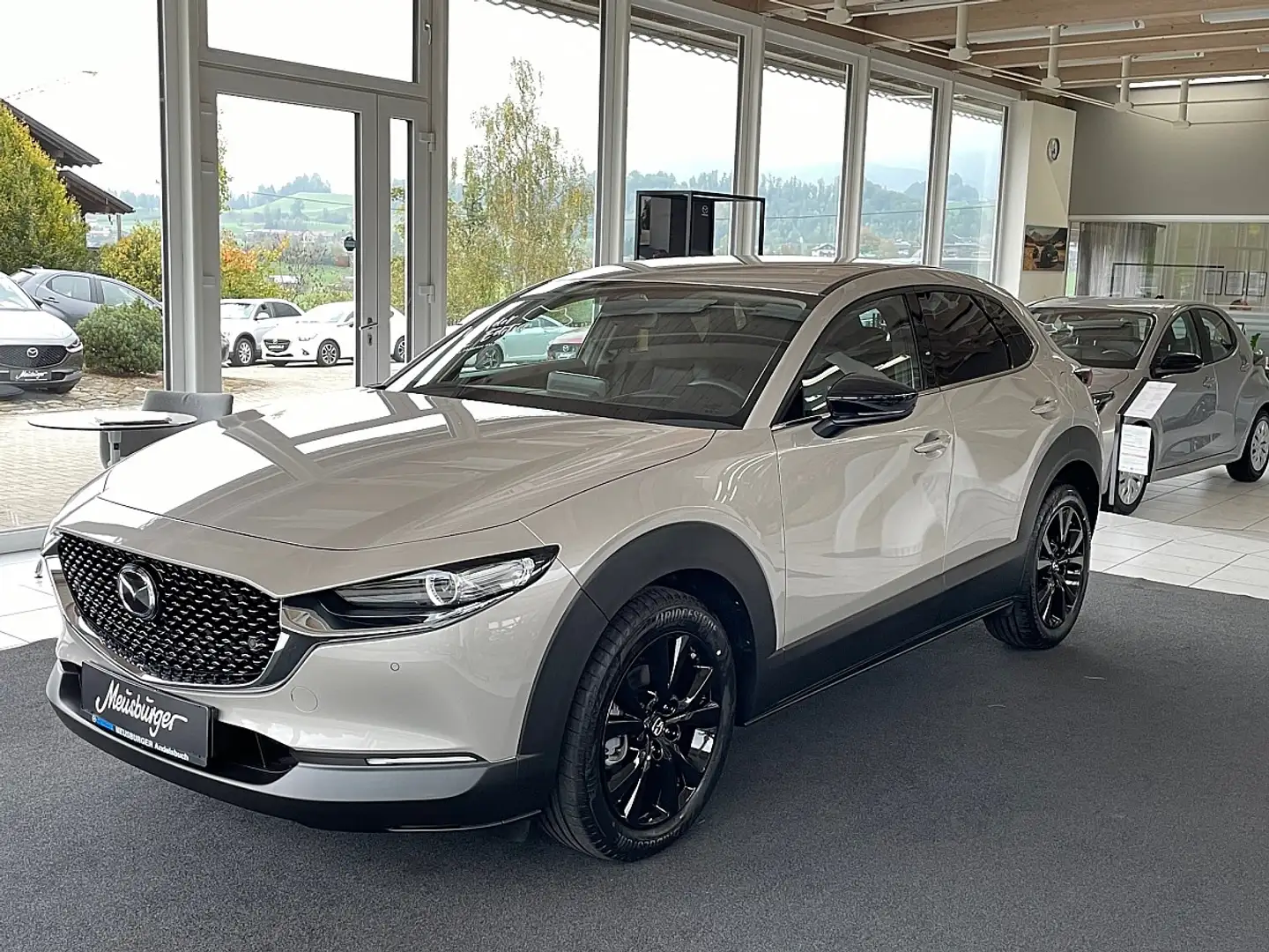 Mazda CX-30 e-Skyactive G140 Homura Beige - 1