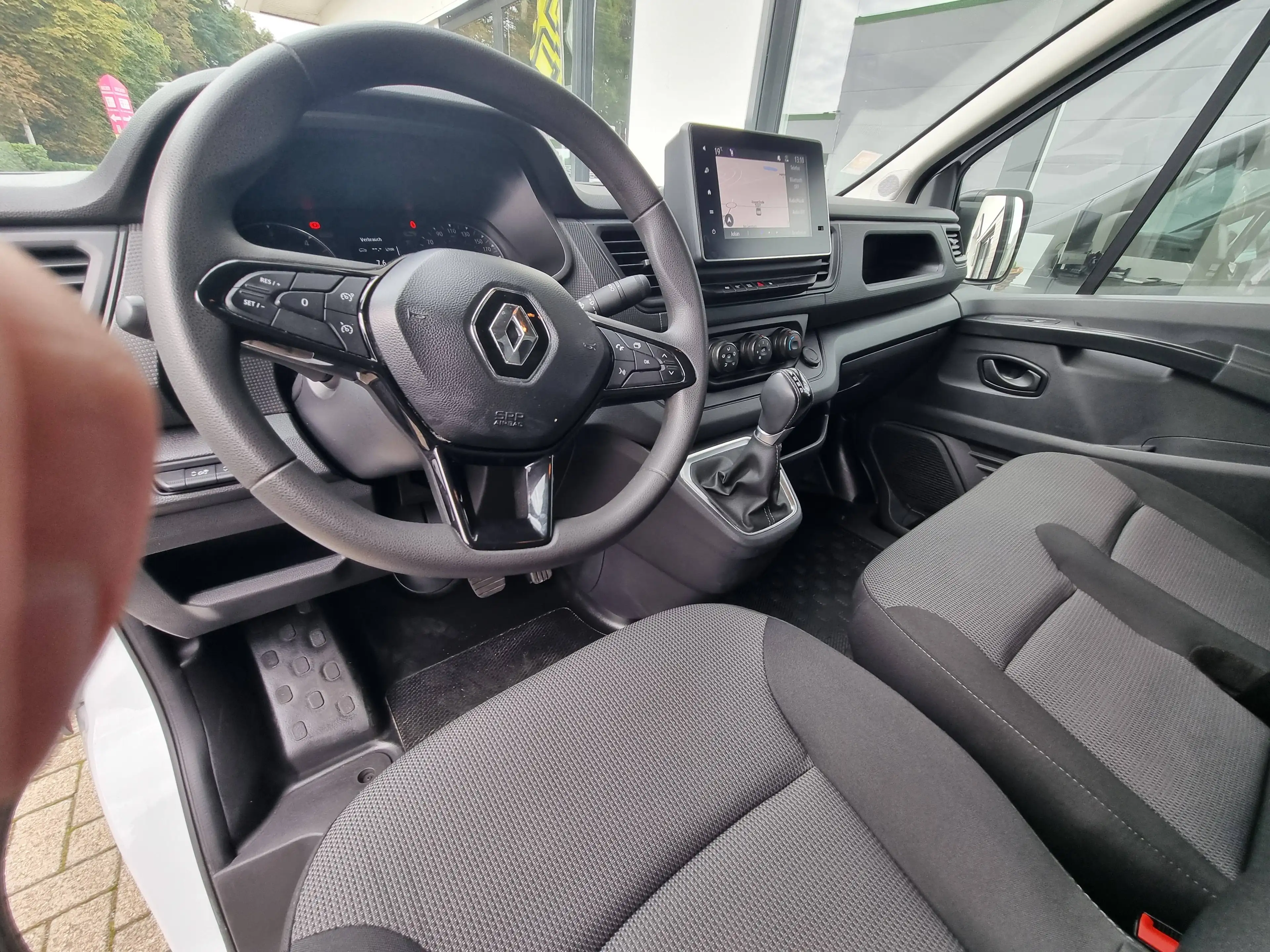 Renault Trafic L2H1 3,0t Komfort dCi 150 EDC *Automatik *Navi *PDC *Rückfahrkamera *Garantie — photo 21