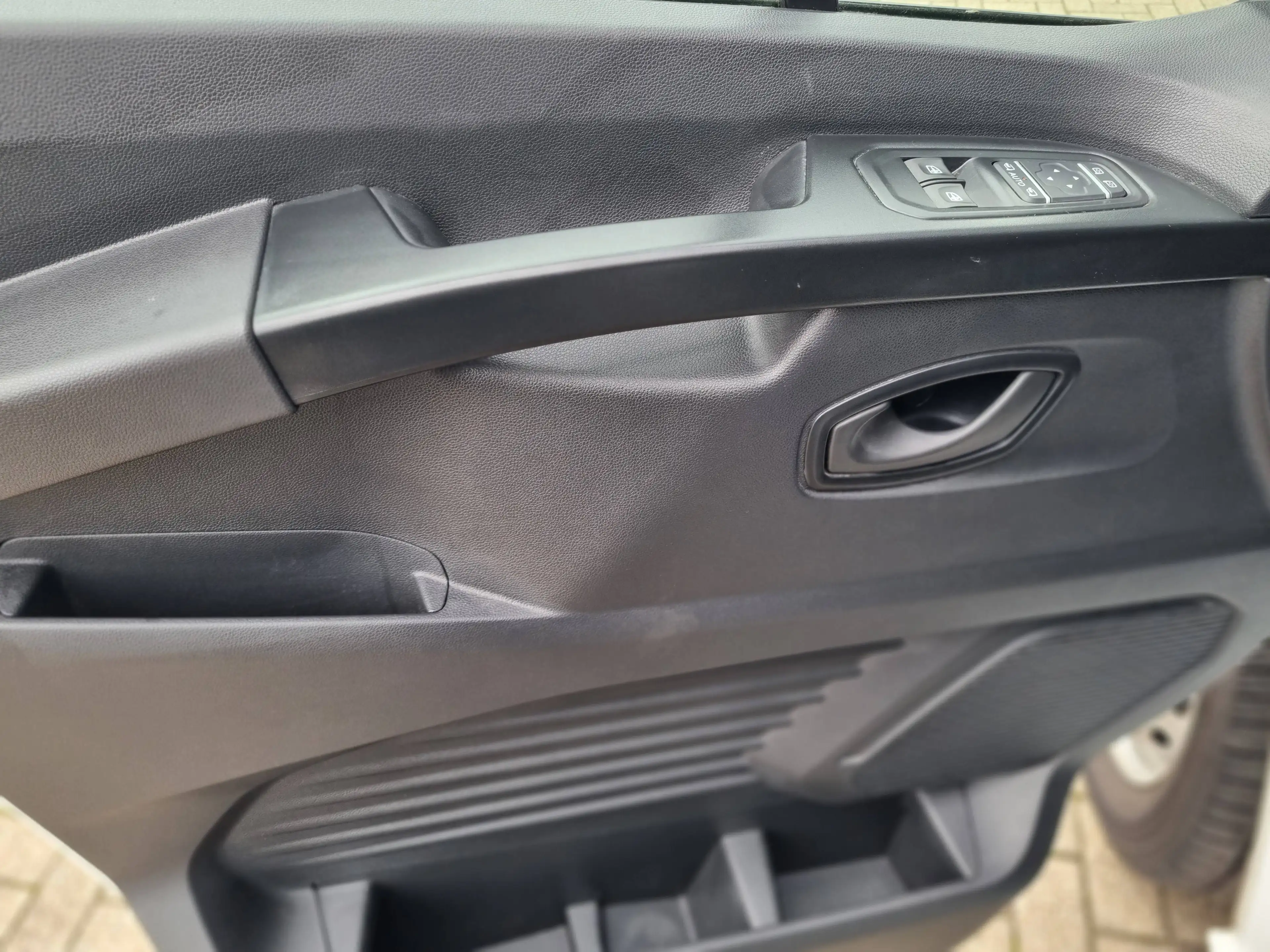 Renault Trafic L2H1 3,0t Komfort dCi 150 EDC *Automatik *Navi *PDC *Rückfahrkamera *Garantie — photo 18