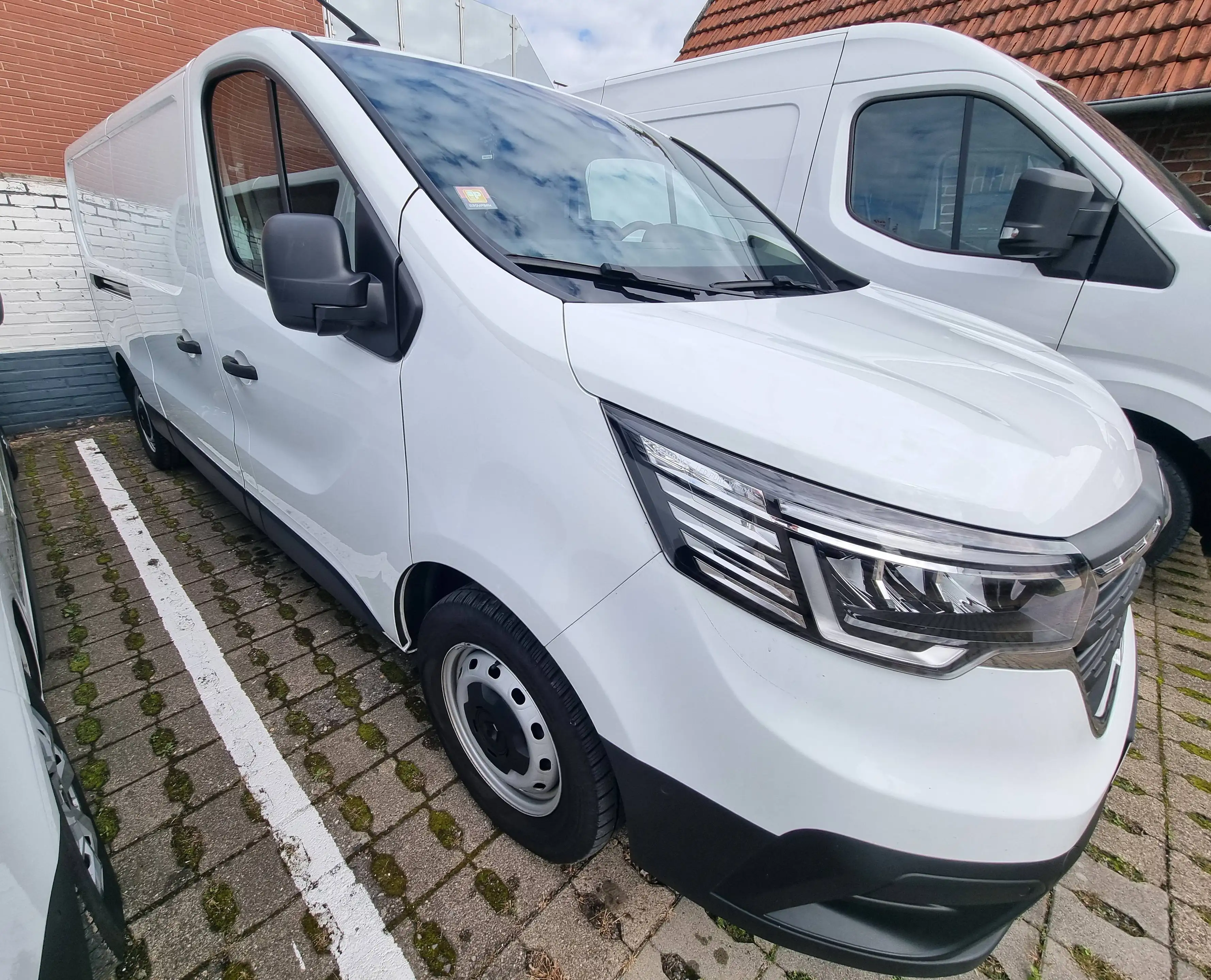 Renault Trafic L2H1 3,0t Komfort dCi 150 EDC *Automatik *Navi *PDC *Rückfahrkamera *Garantie — photo 8